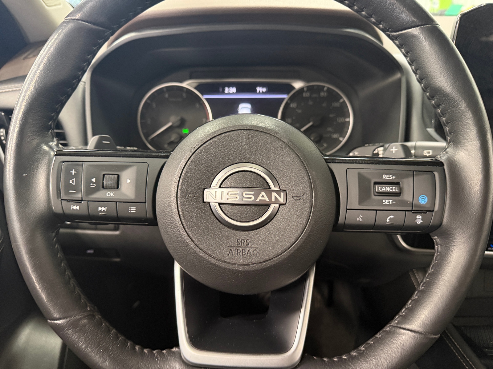 Thumbnail: 2023 Nissan Rogue - 4