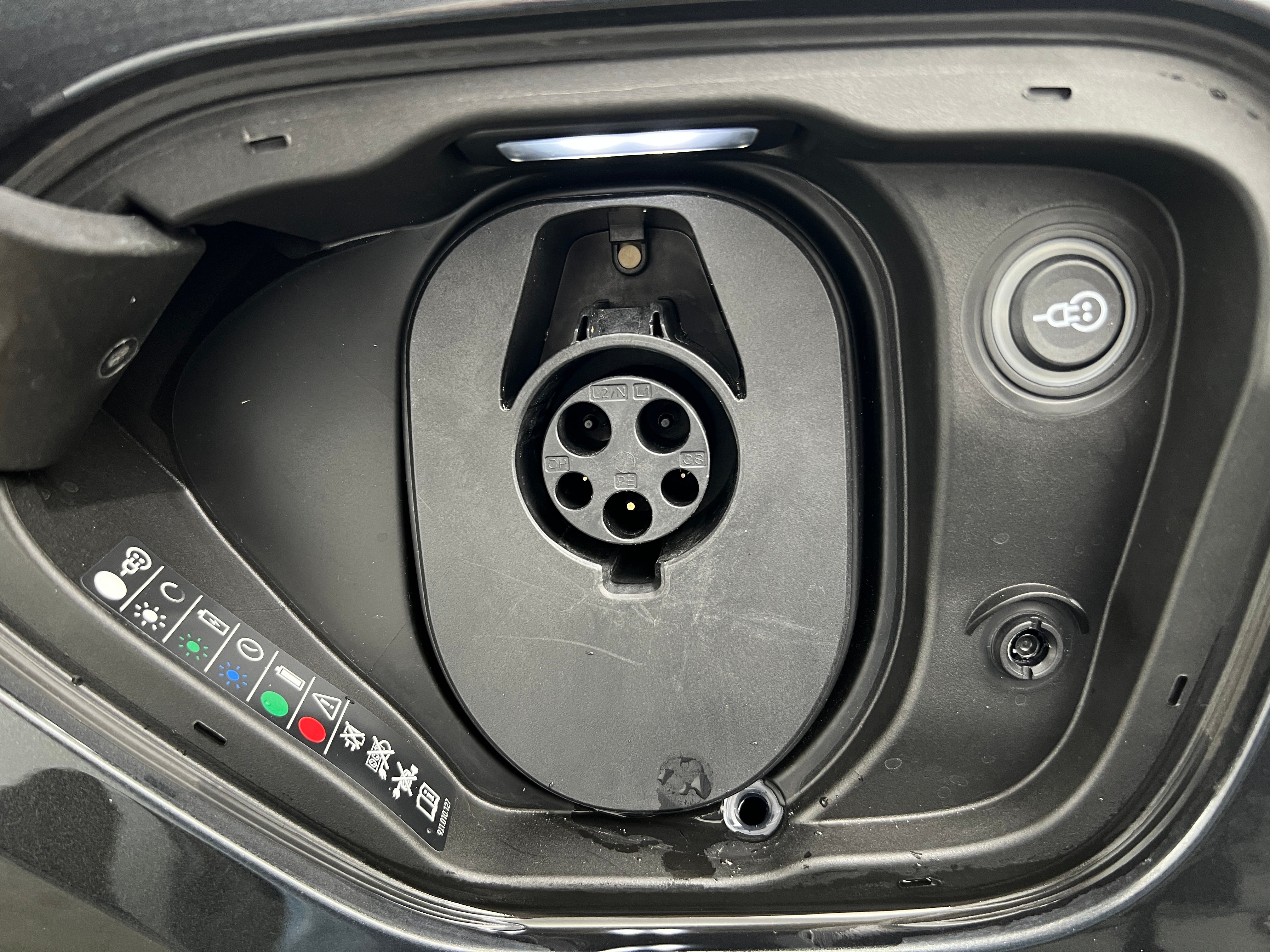 Used 2023 Porsche Taycan Base with VIN WP0AA2Y19PSA16466 for sale in Oak Creek, WI