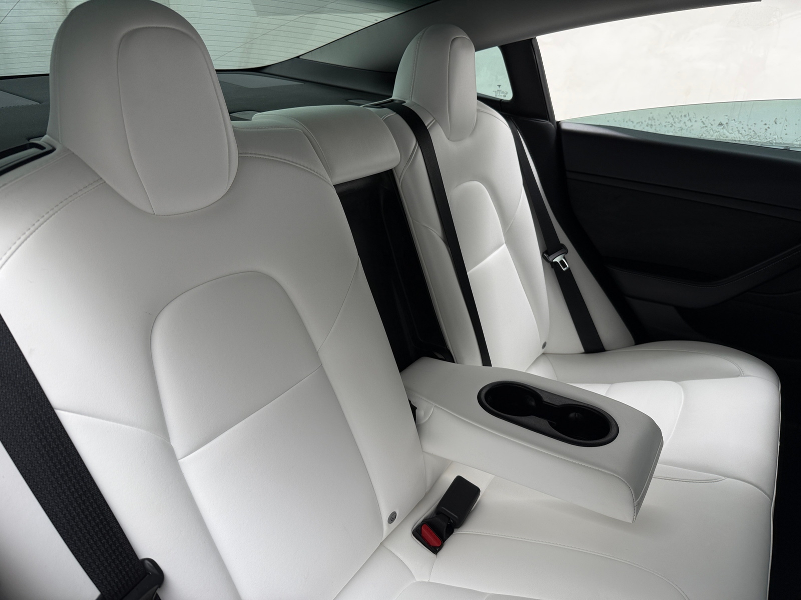 Thumbnail: 2022 Tesla Model 3 - 5