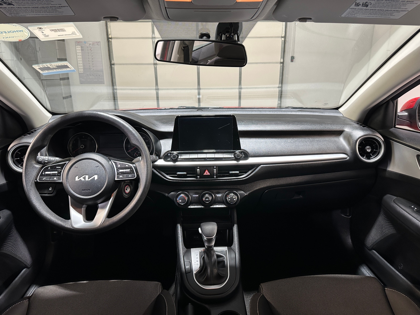 Thumbnail: 2024 Kia Forte - 3