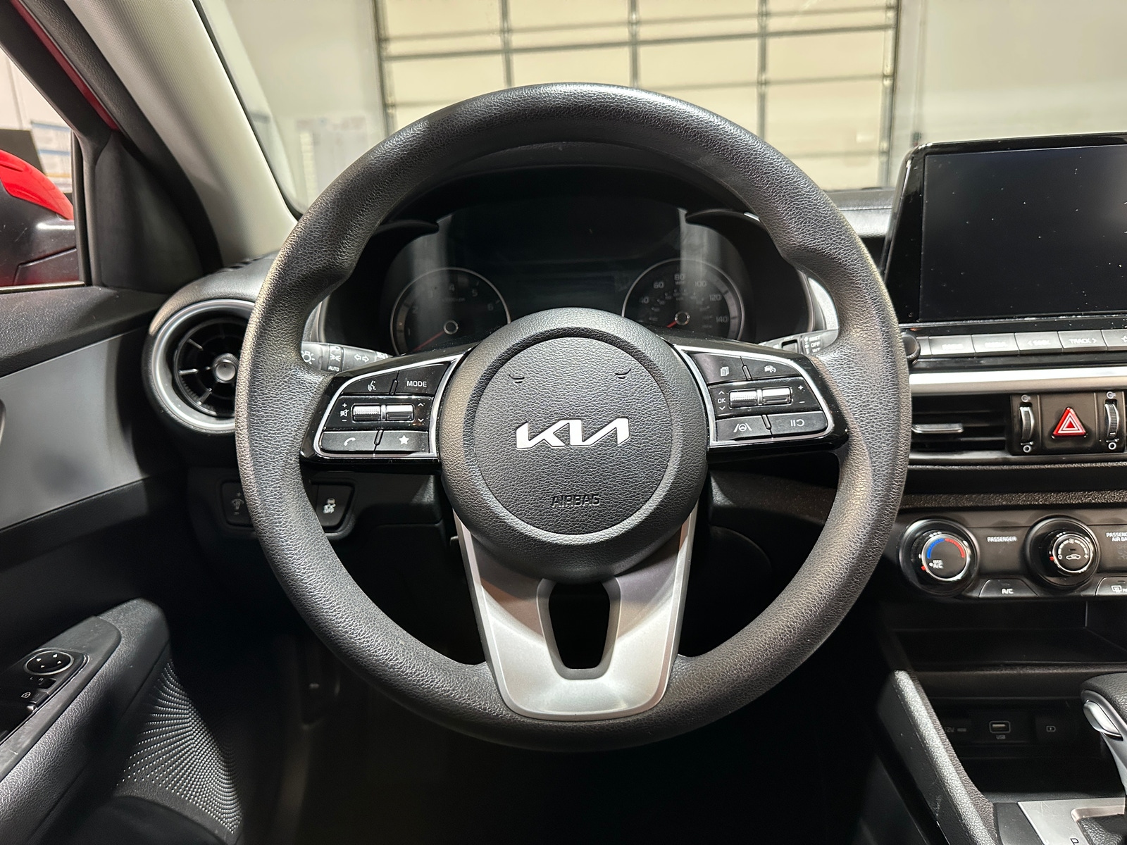 Thumbnail: 2024 Kia Forte - 5