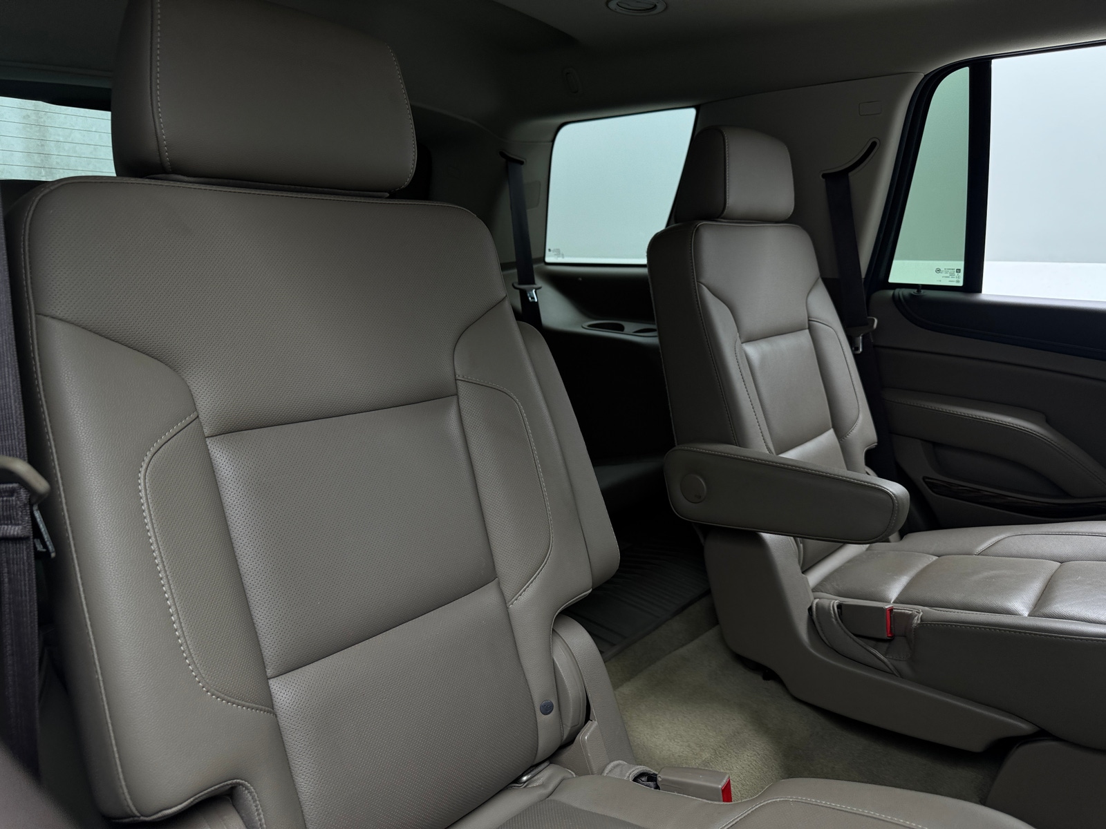 Thumbnail: 2017 GMC Yukon - 5