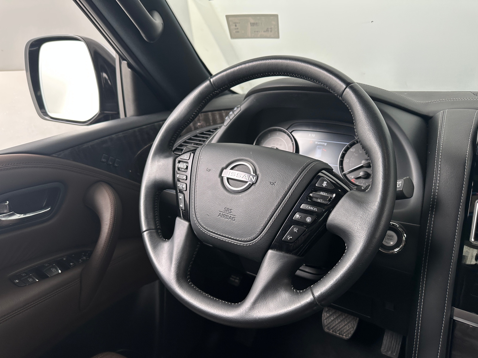 Thumbnail: 2022 Nissan Armada - 4