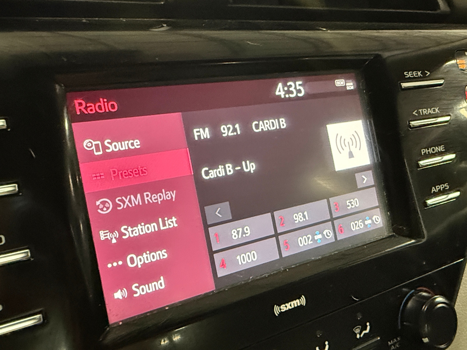 Thumbnail: 2020 Toyota Camry - 4