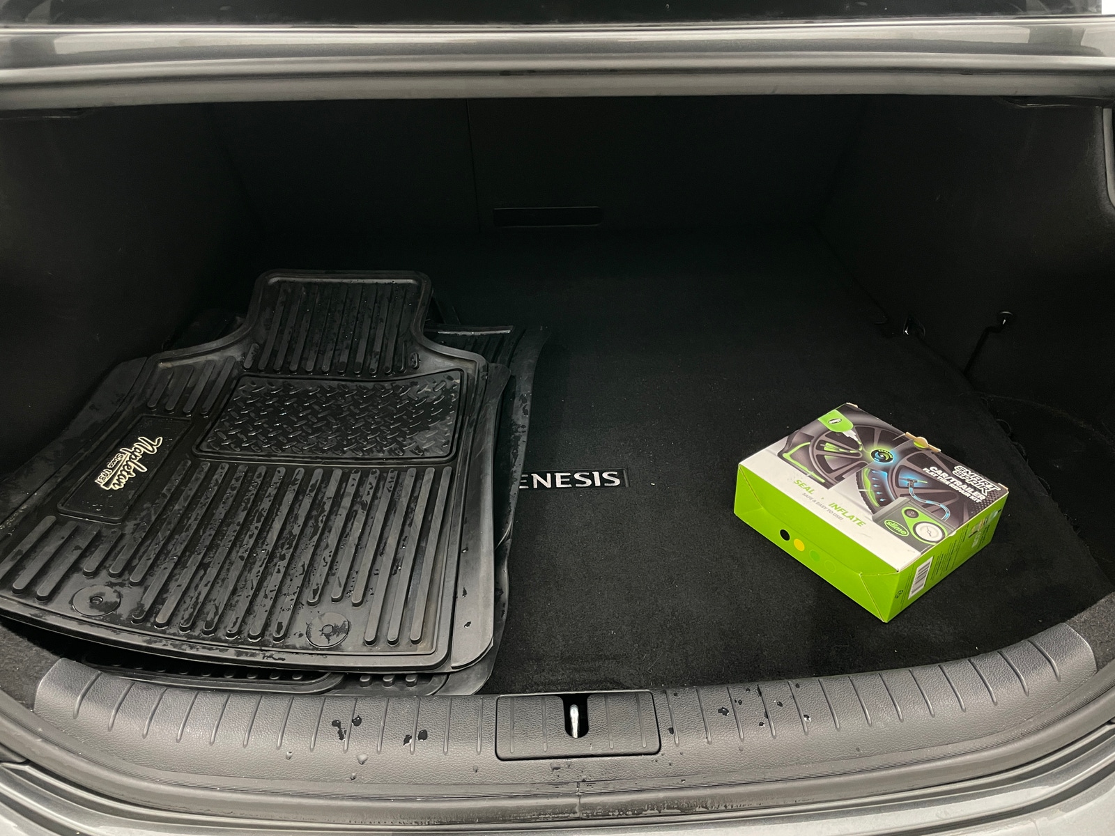 Thumbnail: 2021 Genesis G70 - 6