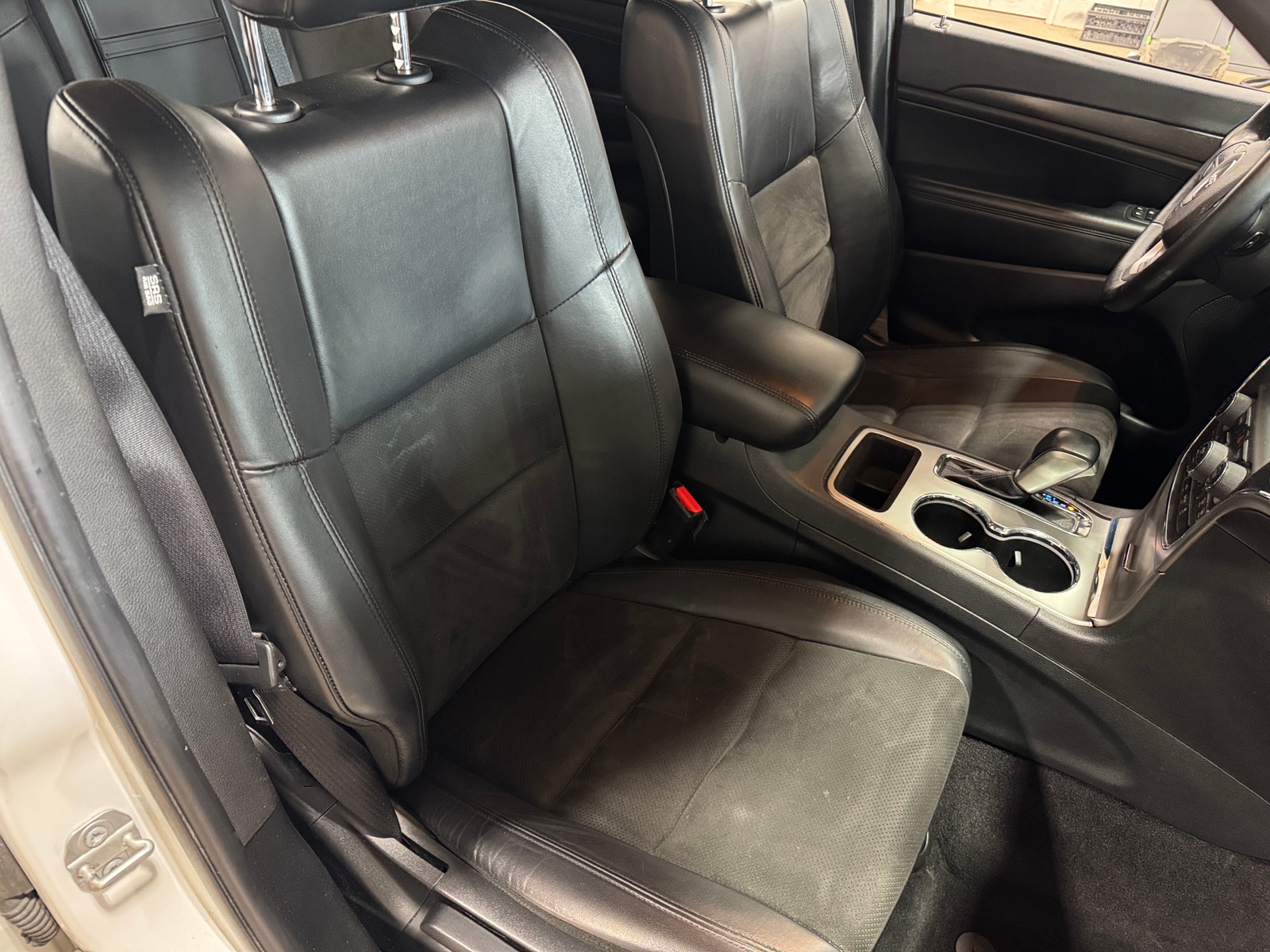 Thumbnail: 2018 Jeep Grand Cherokee - 2