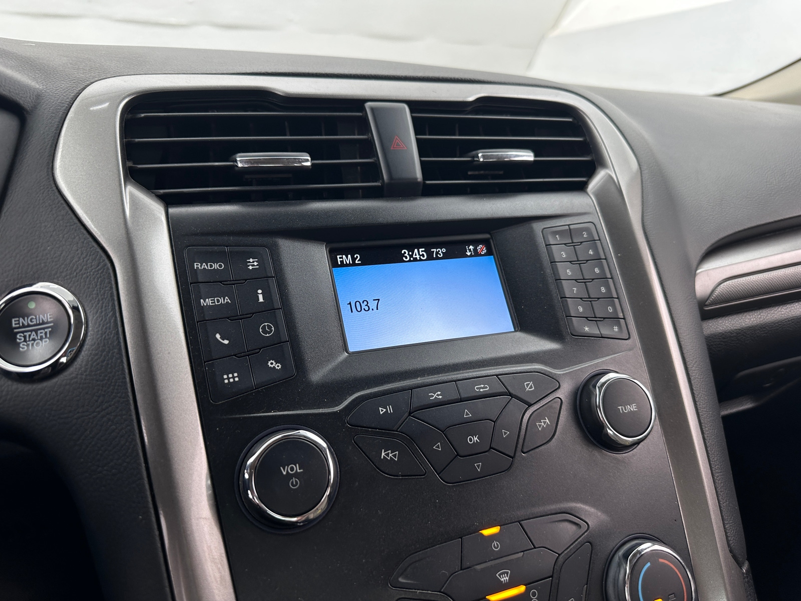 Thumbnail: 2020 Ford Fusion - 4