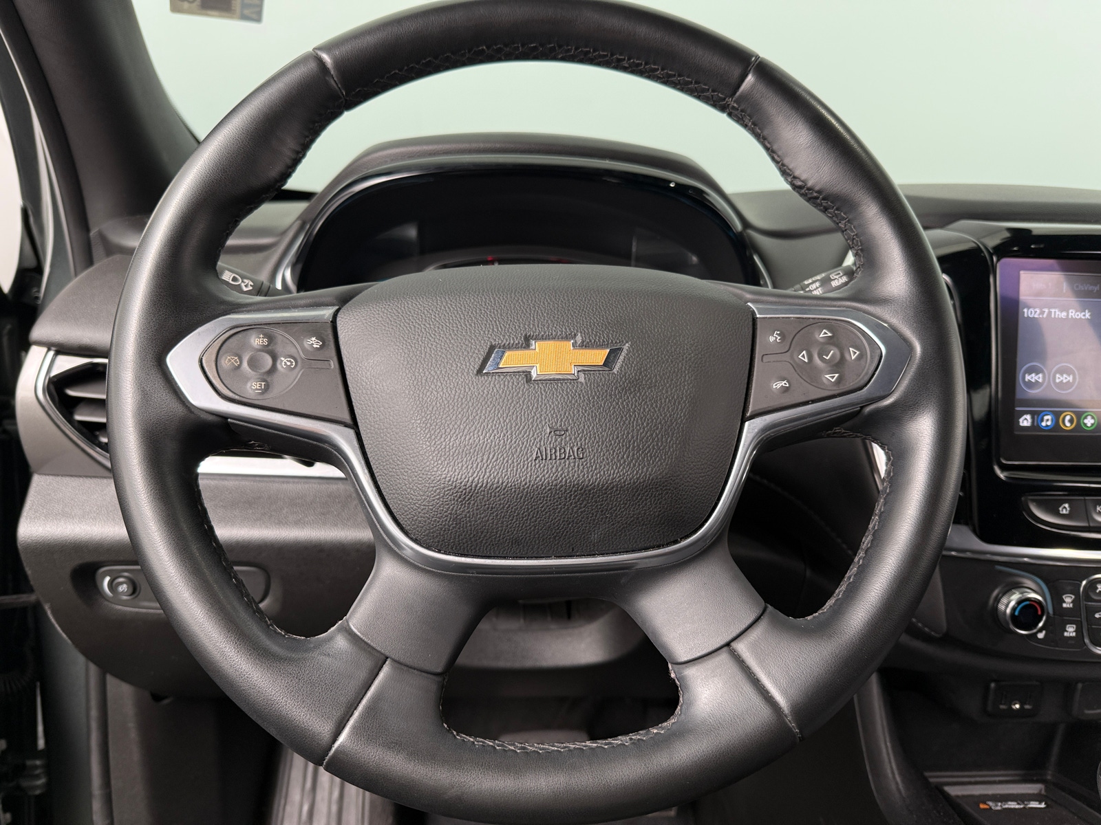 Thumbnail: 2023 Chevrolet Traverse - 5