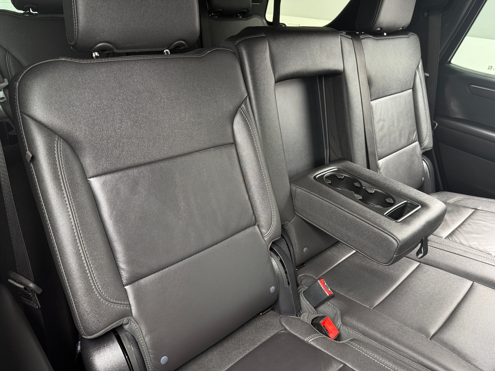 Thumbnail: 2025 Chevrolet Tahoe - 5