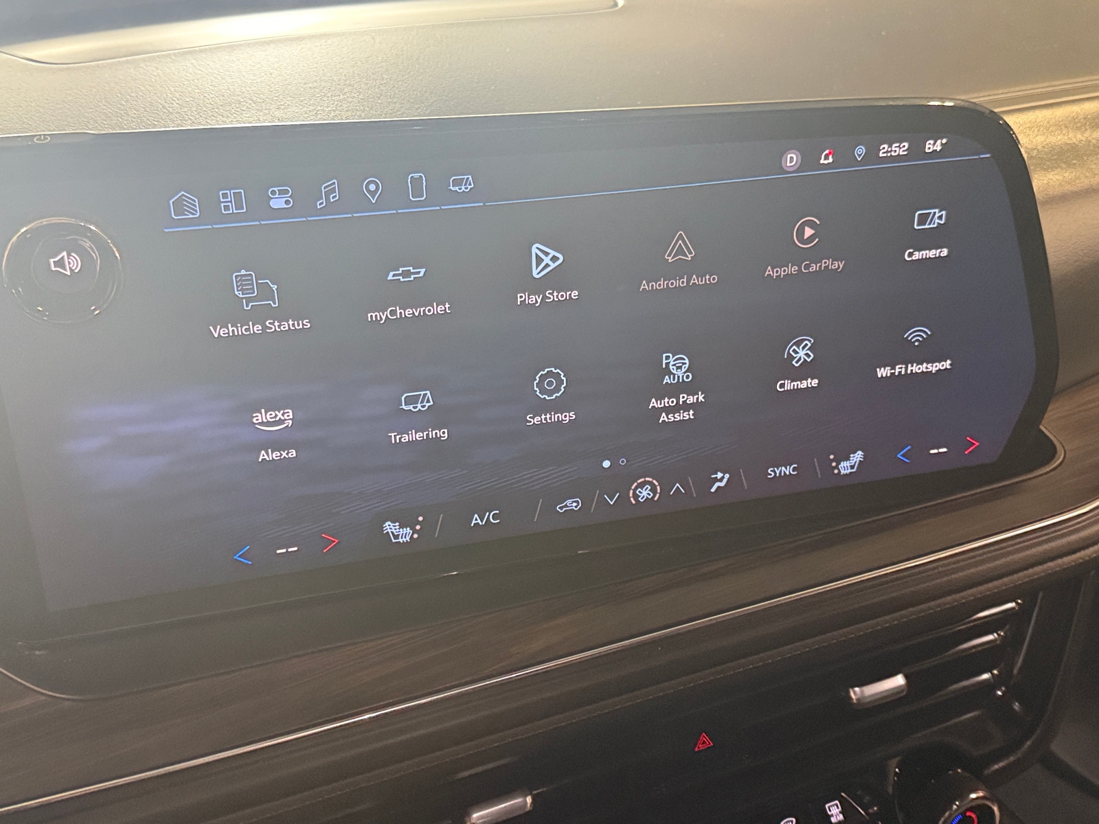 Thumbnail: 2025 Chevrolet Tahoe - 3