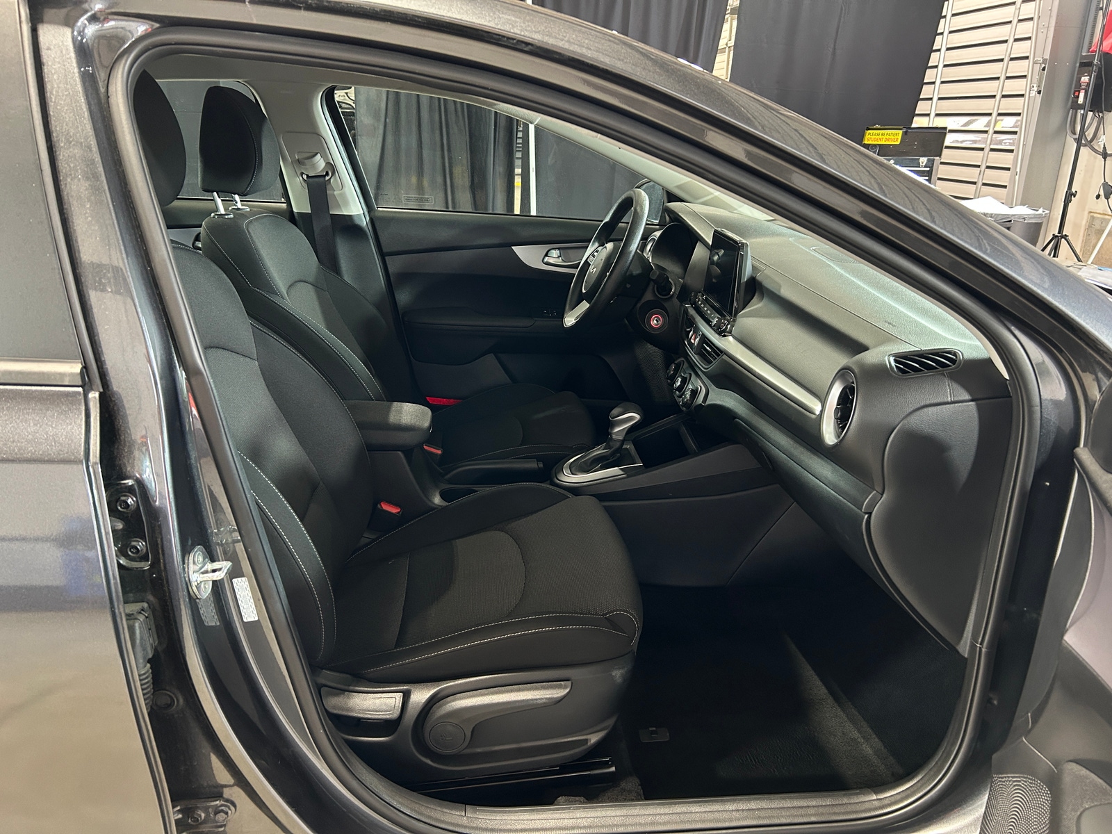 Thumbnail: 2024 Kia Forte - 2