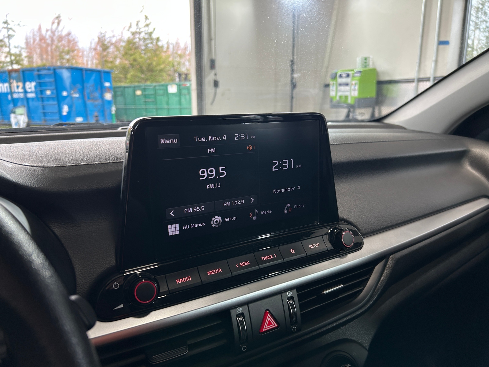 Thumbnail: 2024 Kia Forte - 4