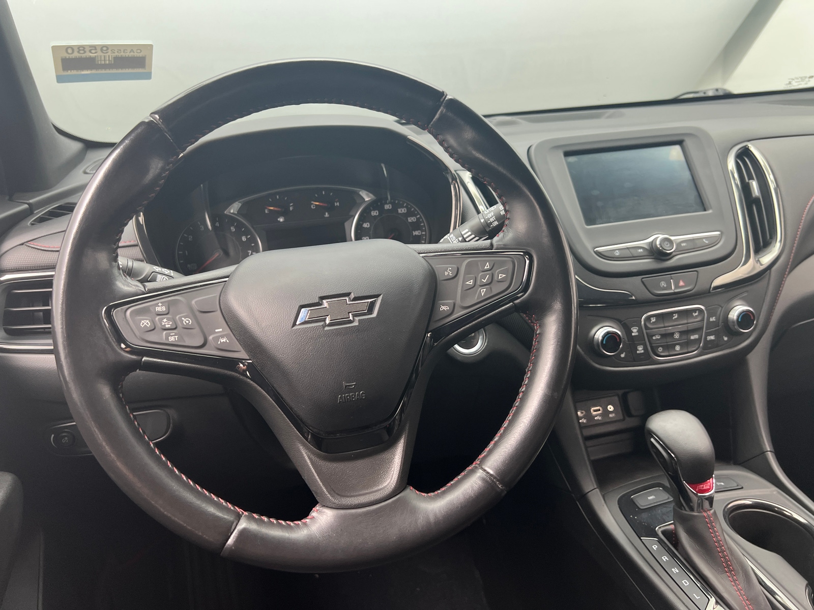 Thumbnail: 2022 Chevrolet Equinox - 5