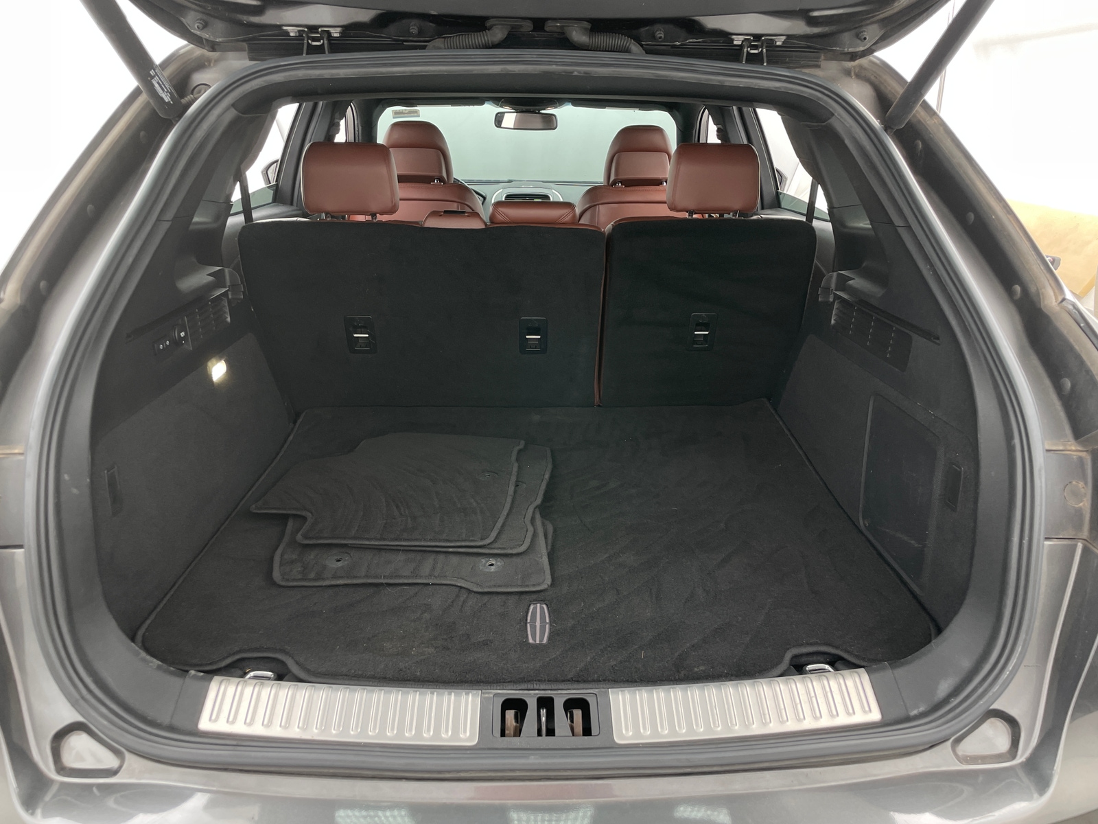 Thumbnail: 2017 Lincoln MKX - 6