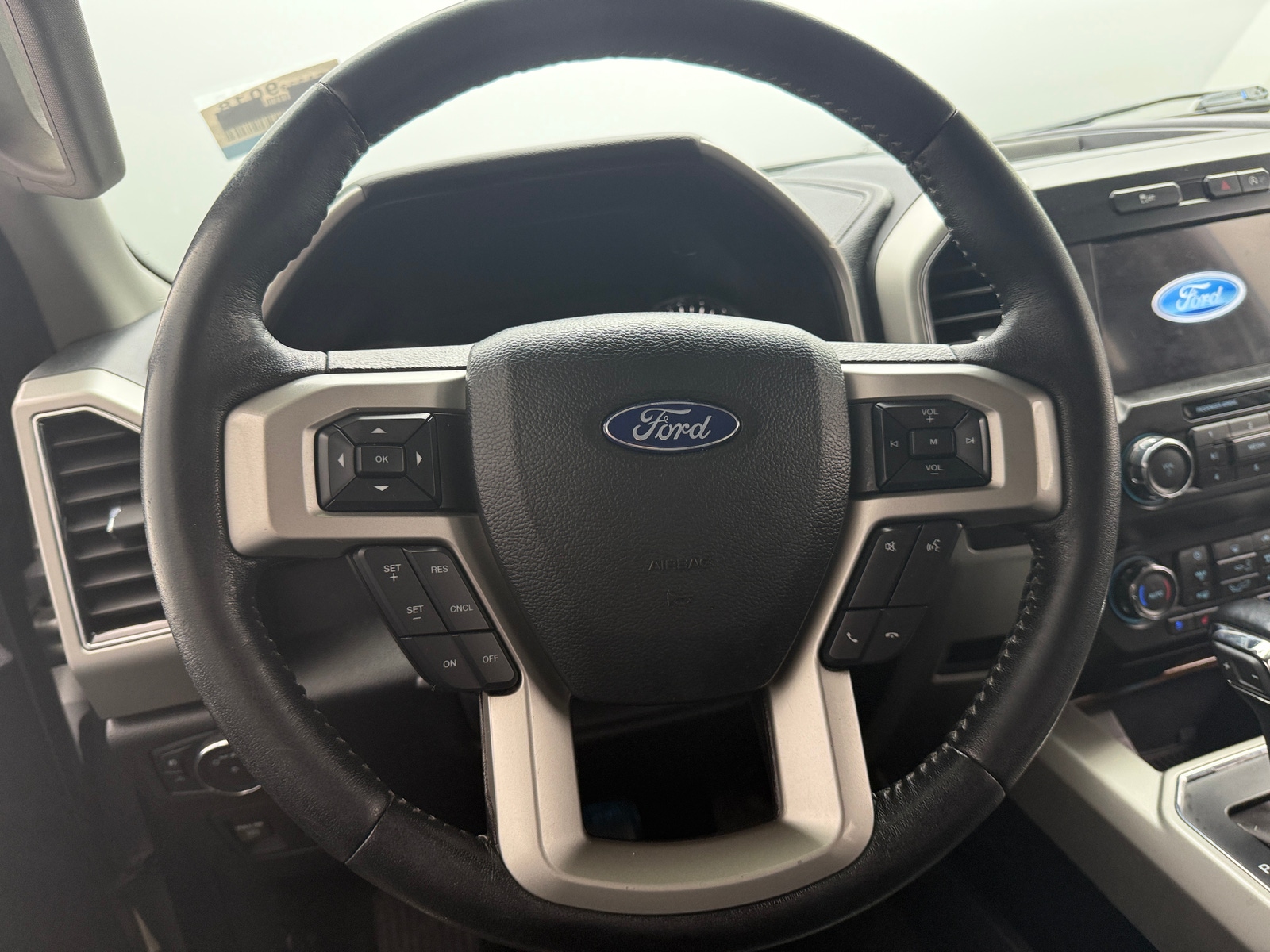 Thumbnail: 2019 Ford Econoline - 4