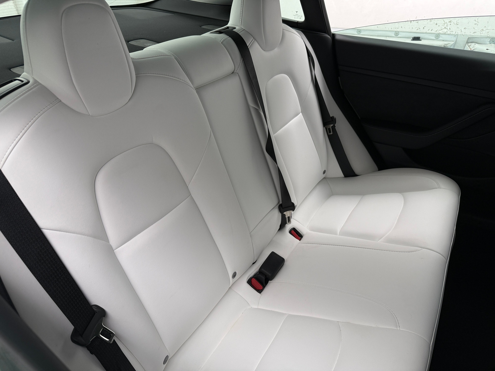 Thumbnail: 2022 Tesla Model 3 - 5