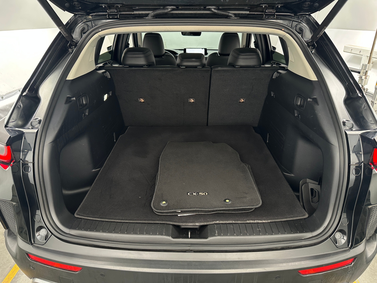 Thumbnail: 2023 Mazda CX-50 - 6