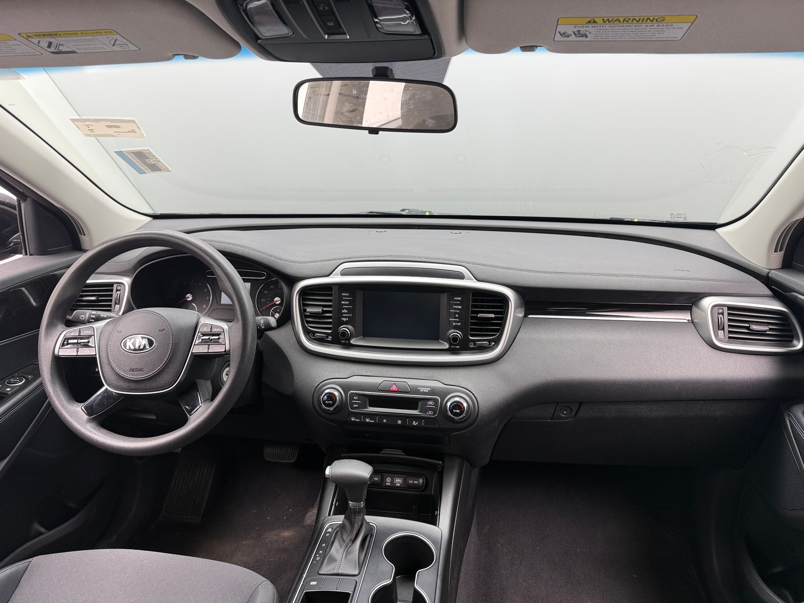 Thumbnail: 2019 Kia Sorento - 3