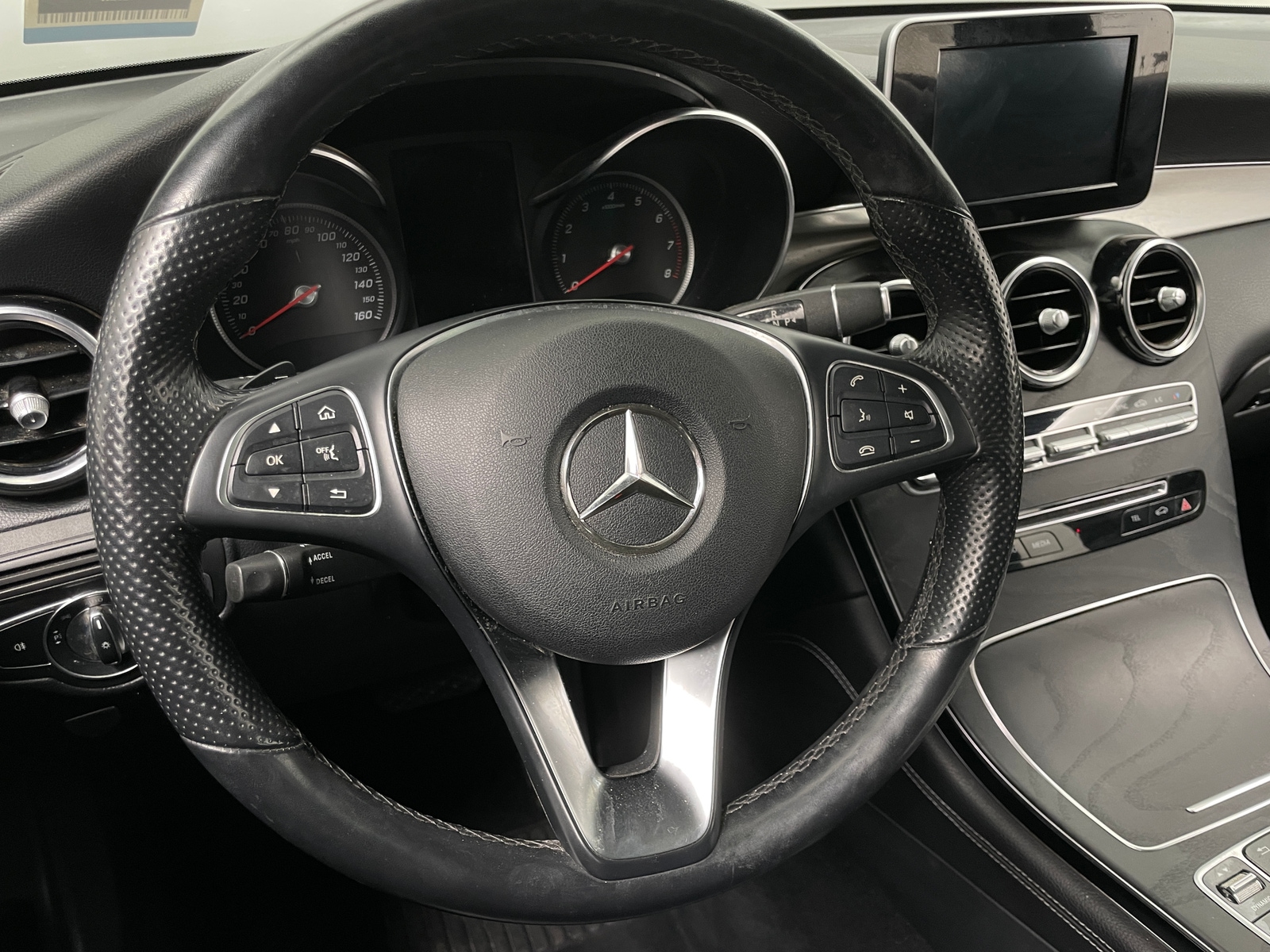 Thumbnail: 2019 Mercedes-Benz GLC - 4