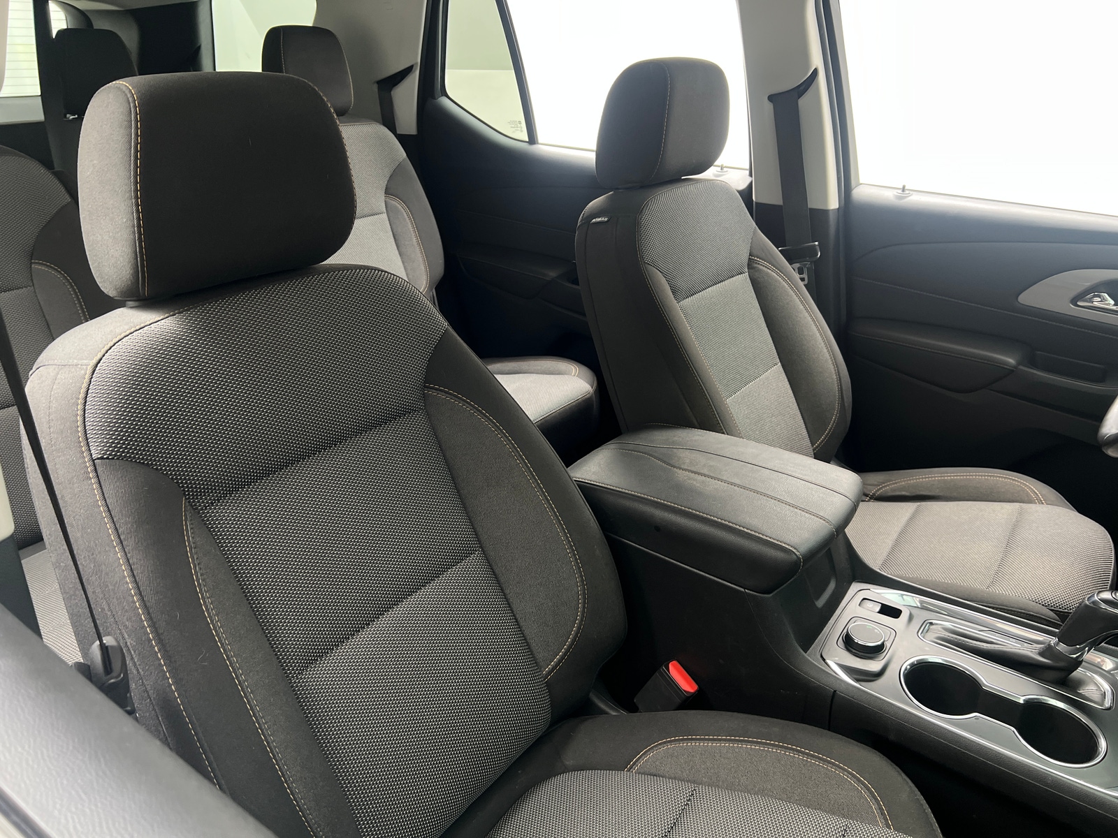 Thumbnail: 2018 Chevrolet Traverse - 2