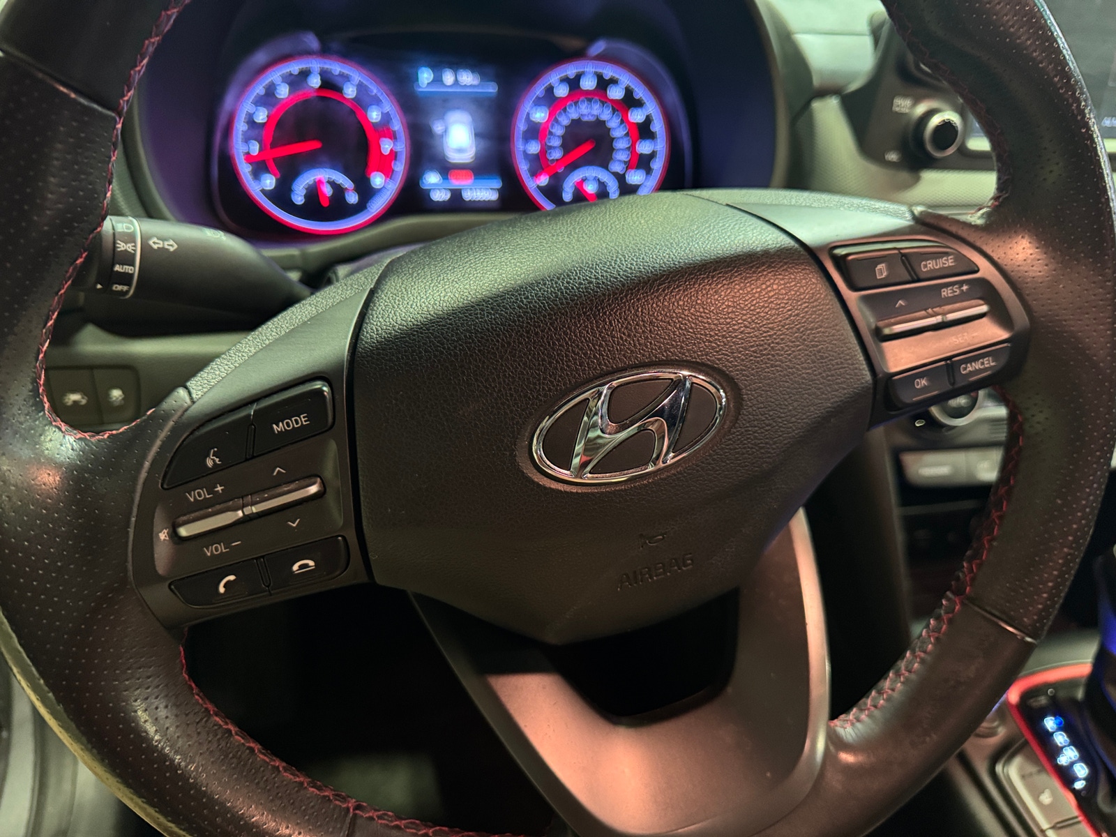 Thumbnail: 2019 Hyundai Kona - 4