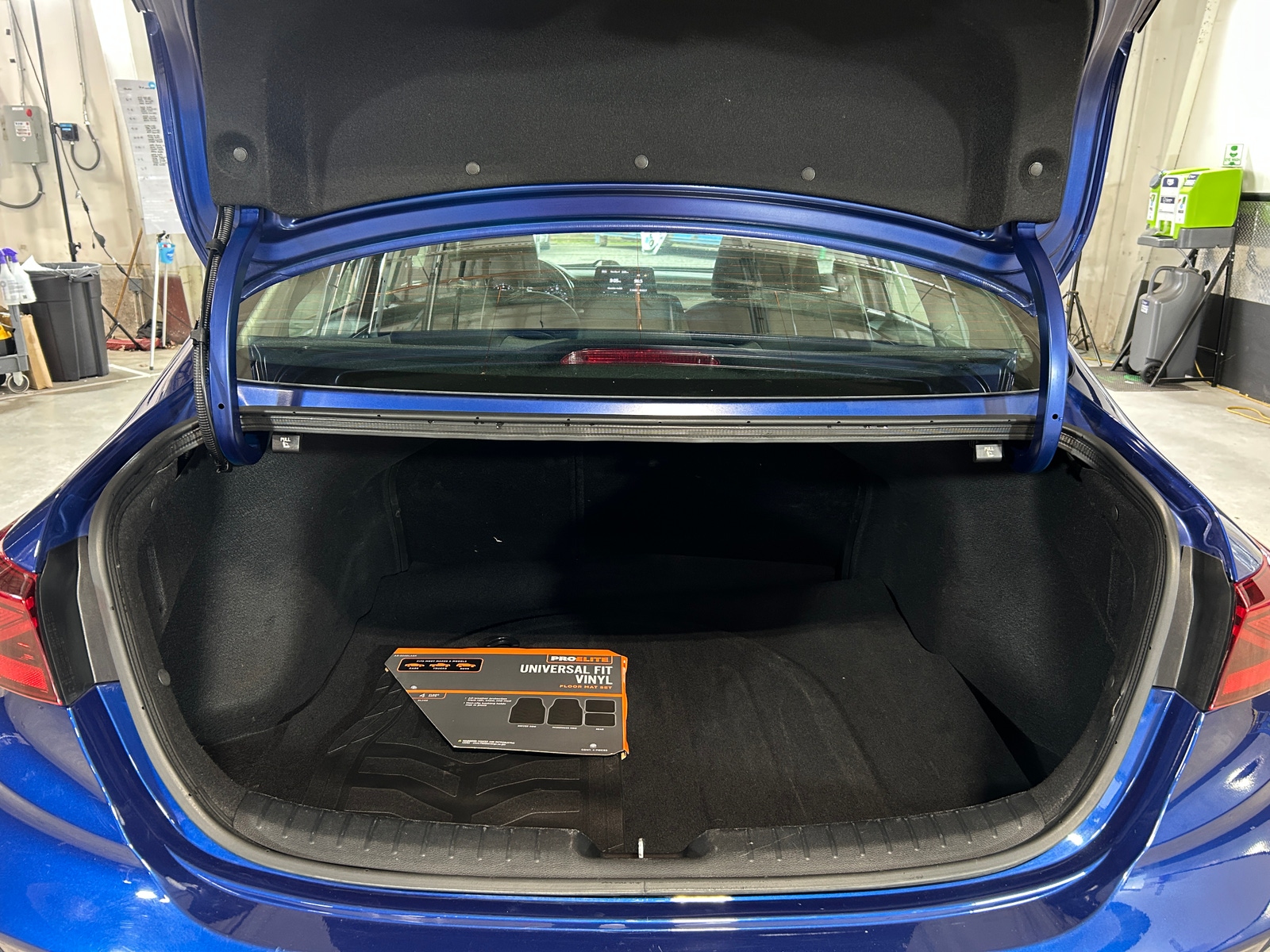 Thumbnail: 2024 Kia Forte - 7