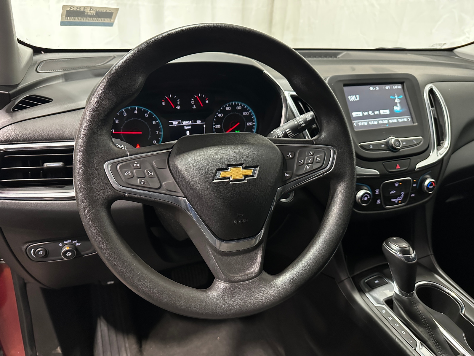 Thumbnail: 2018 Chevrolet Equinox - 5