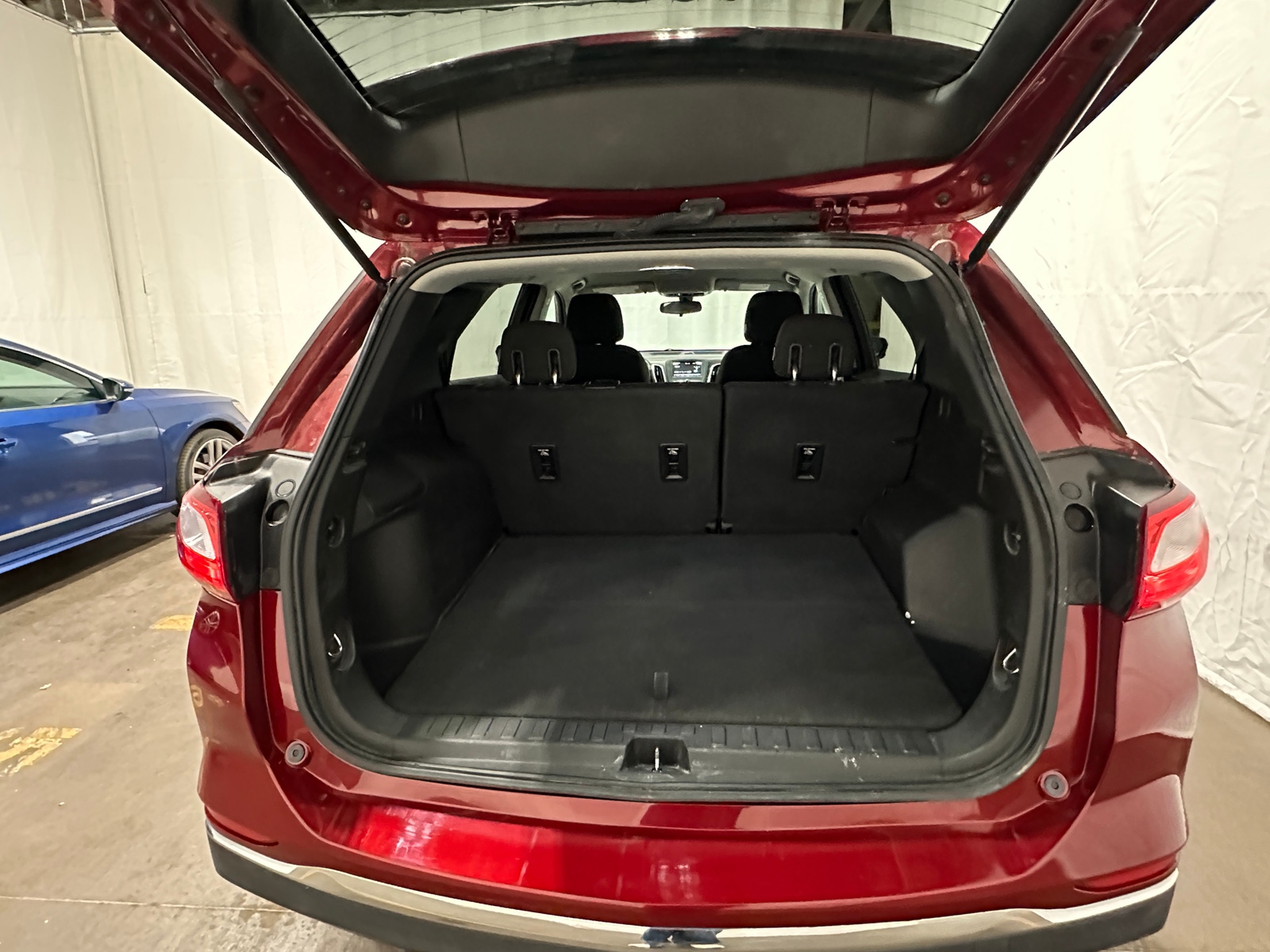 Thumbnail: 2018 Chevrolet Equinox - 7