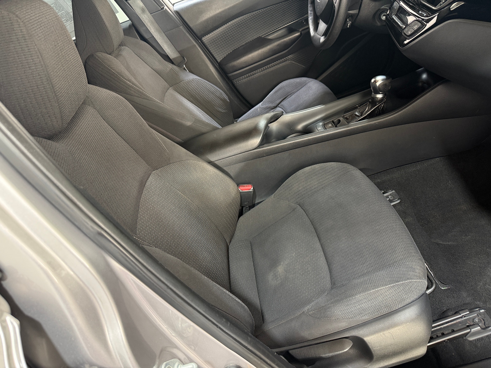 Thumbnail: 2019 Toyota C-HR - 2