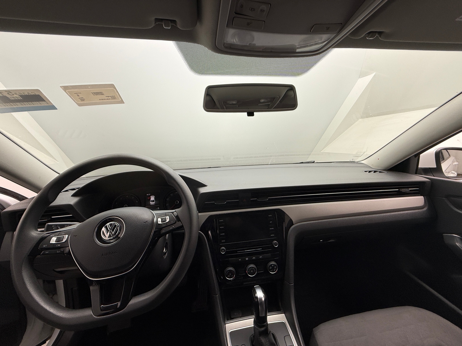 Thumbnail: 2020 Volkswagen Passat - 3