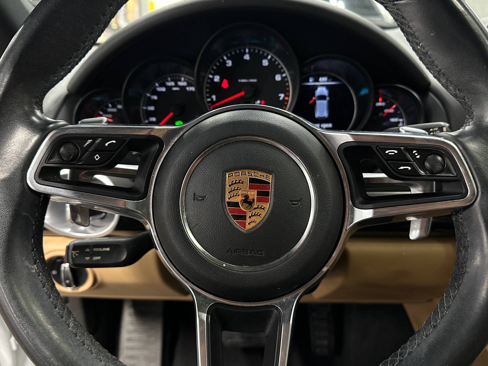 Thumbnail: 2018 Porsche Cayenne - 4