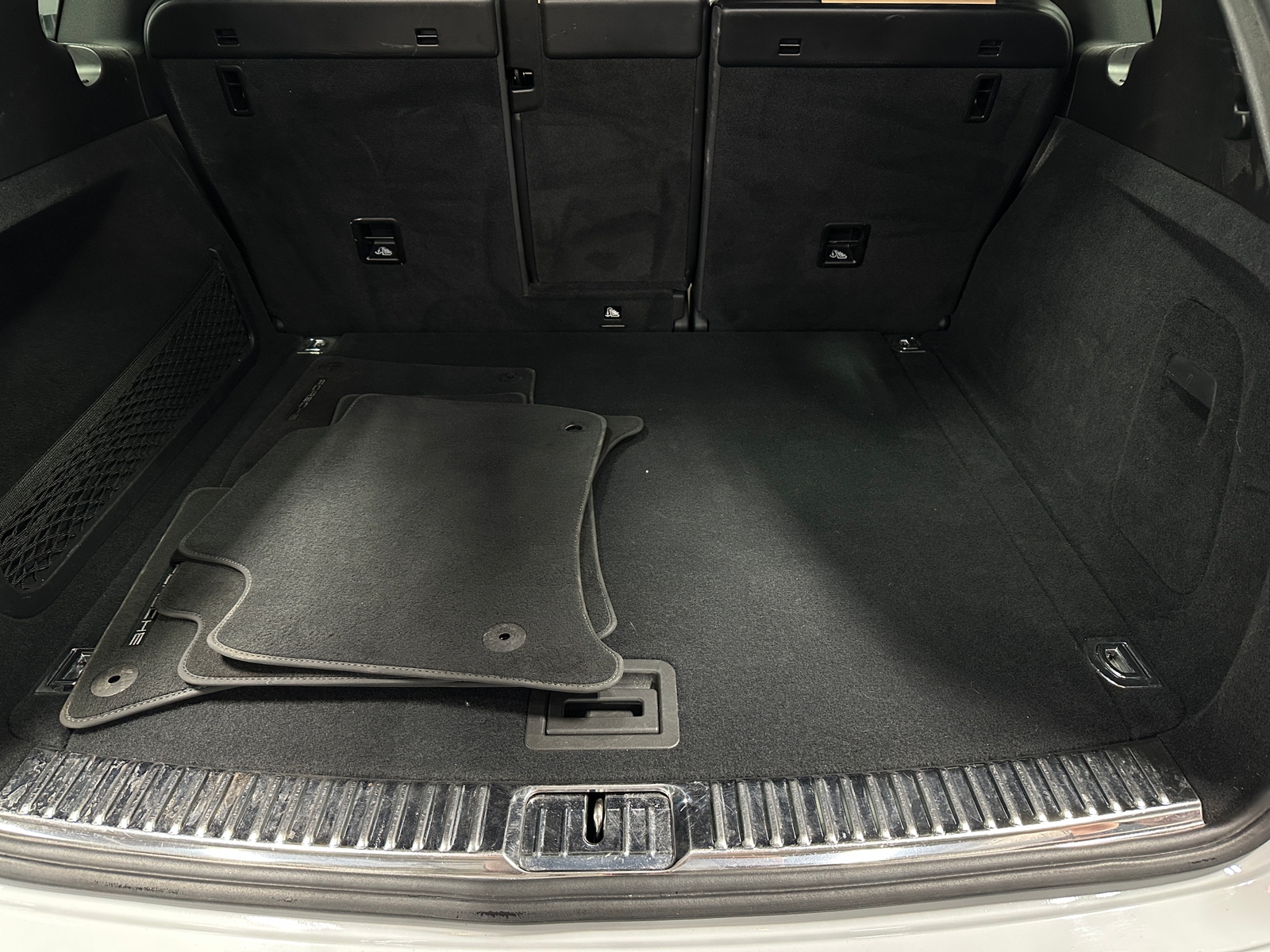 Thumbnail: 2018 Porsche Cayenne - 6