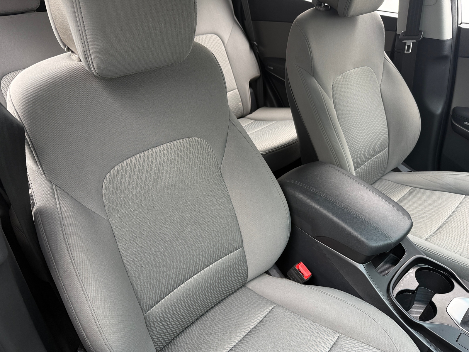 Thumbnail: 2018 Hyundai Santa Fe - 2