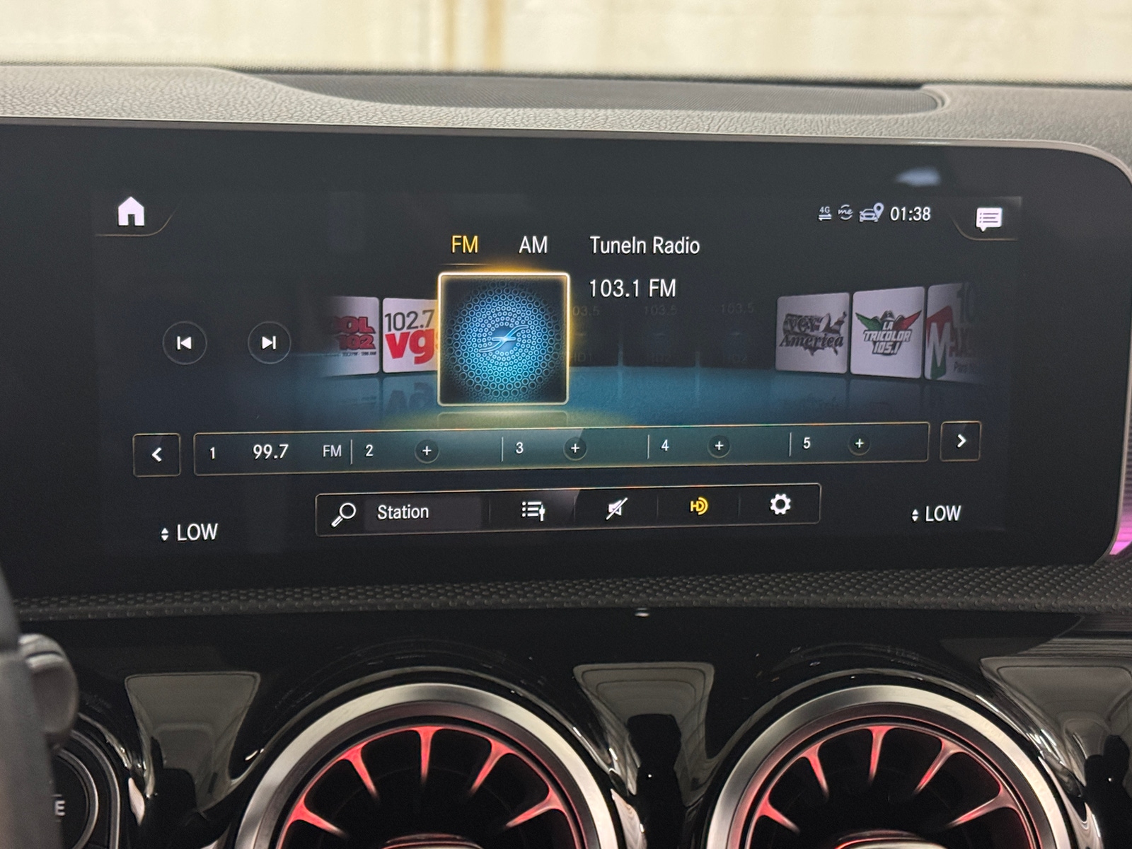 Thumbnail: 2020 Mercedes-Benz A-Class - 3