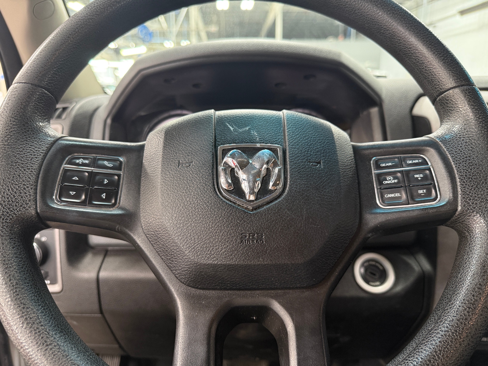 Thumbnail: 2020 RAM 1500 Classic - 5