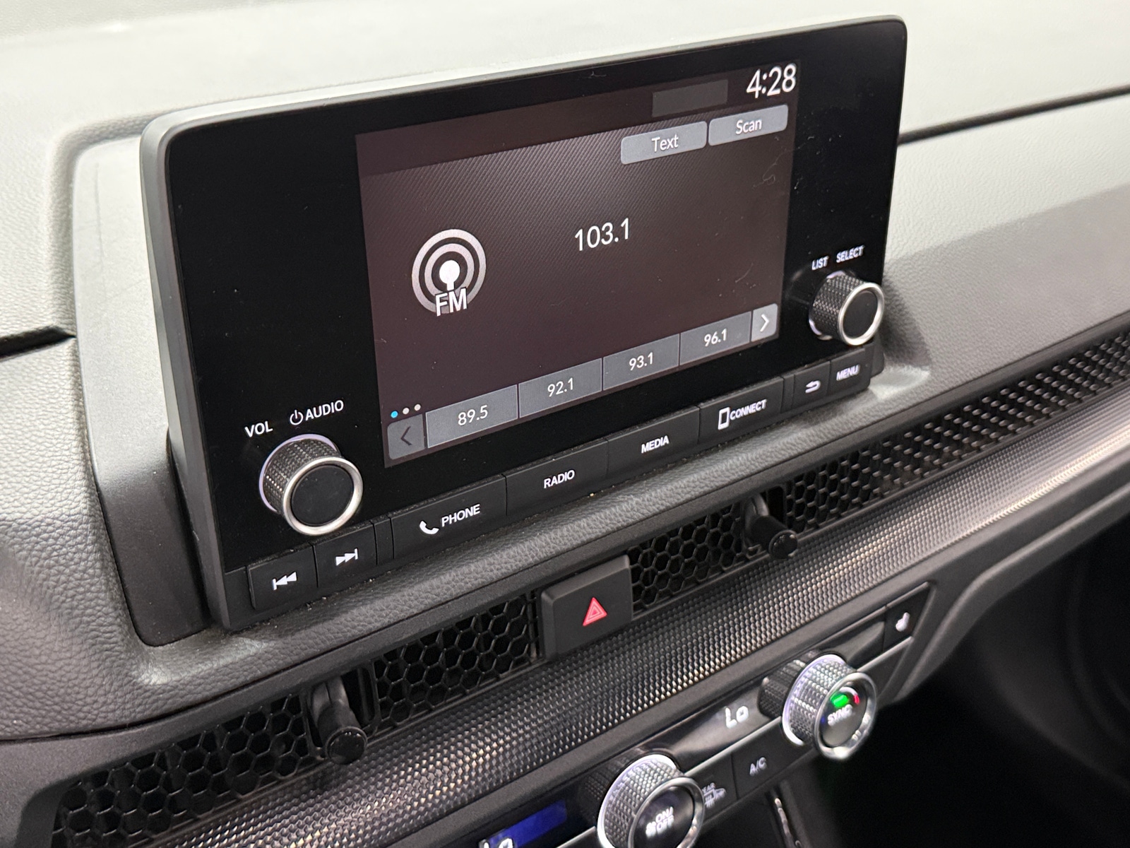 Thumbnail: 2023 Honda CR-V - 4