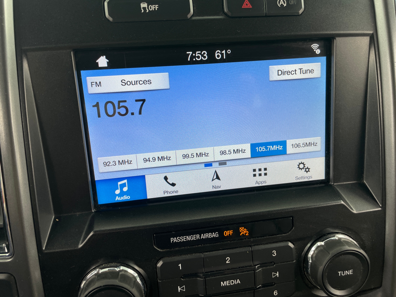 Thumbnail: 2019 Ford Econoline - 4