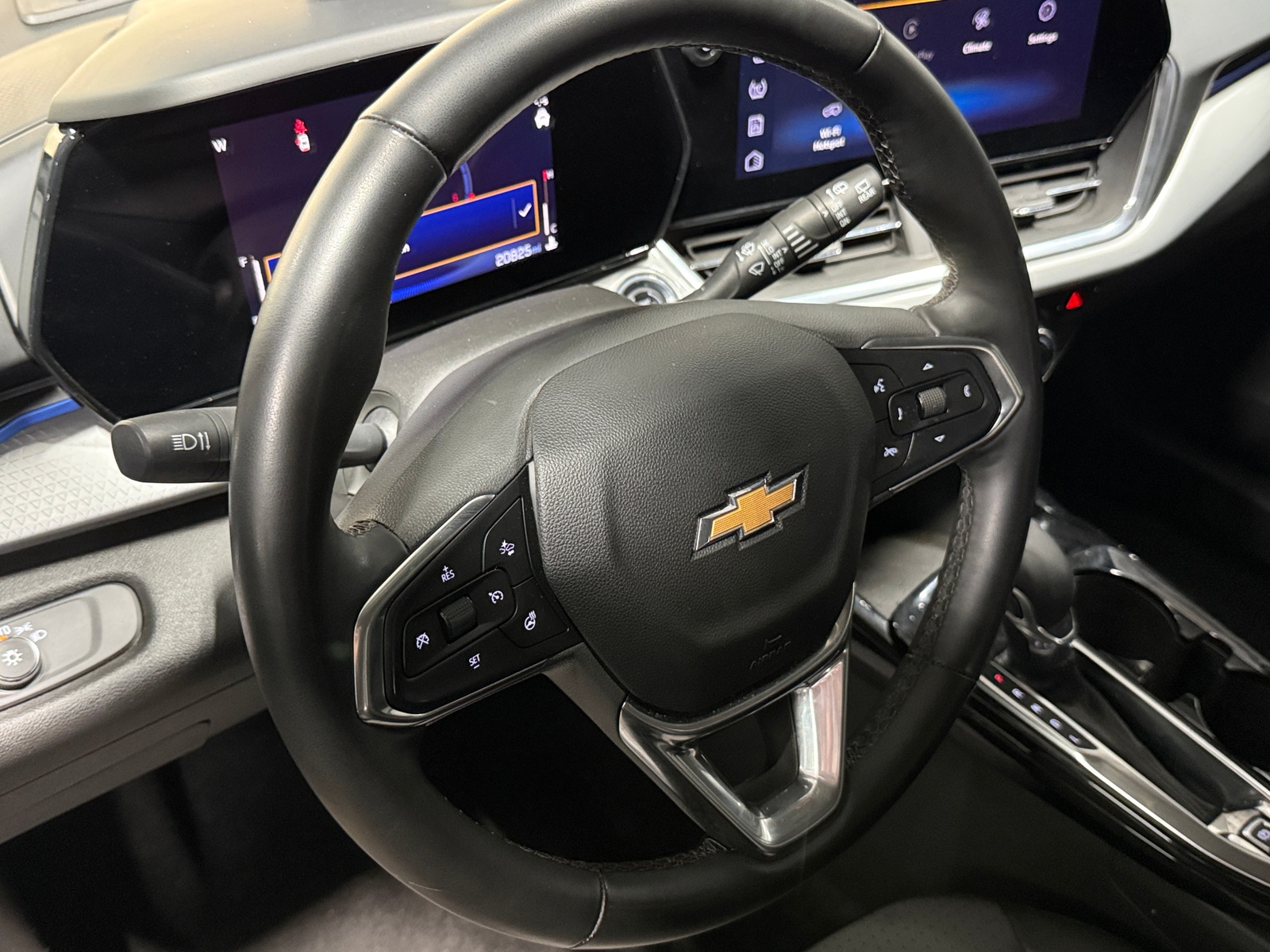 Thumbnail: 2025 Chevrolet Trax - 5