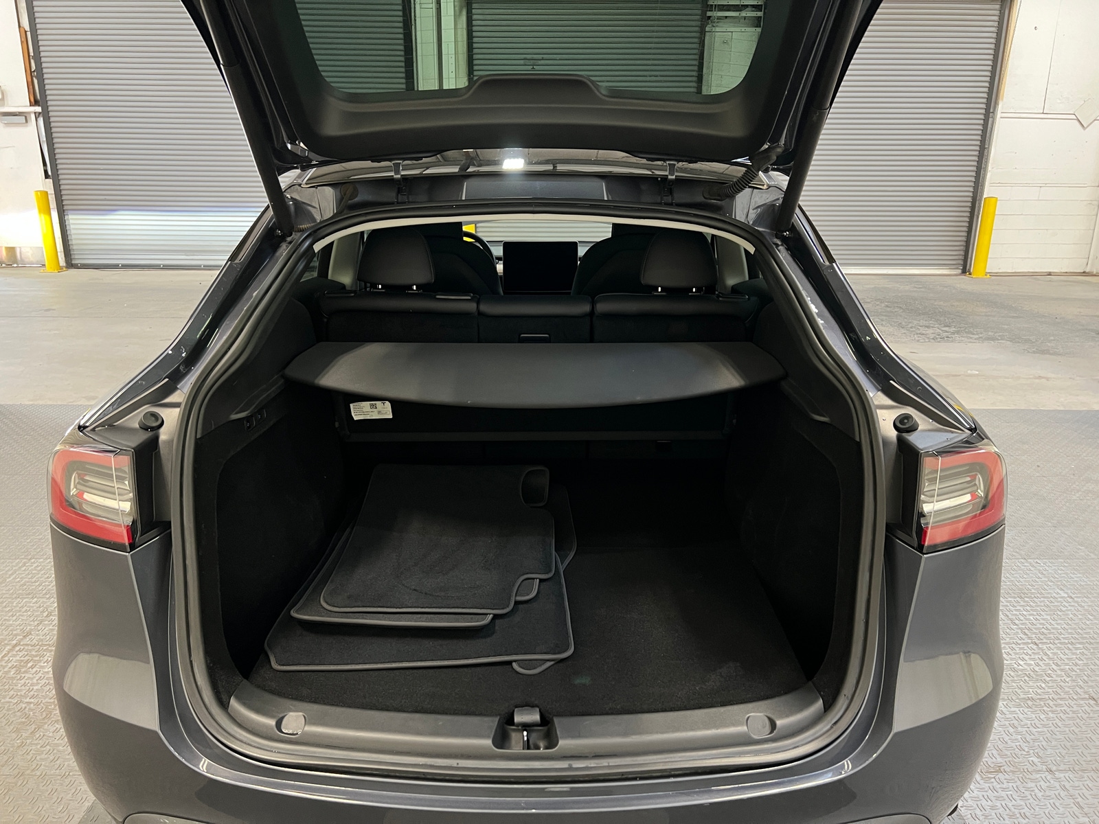 Thumbnail: 2023 Tesla Model Y - 6