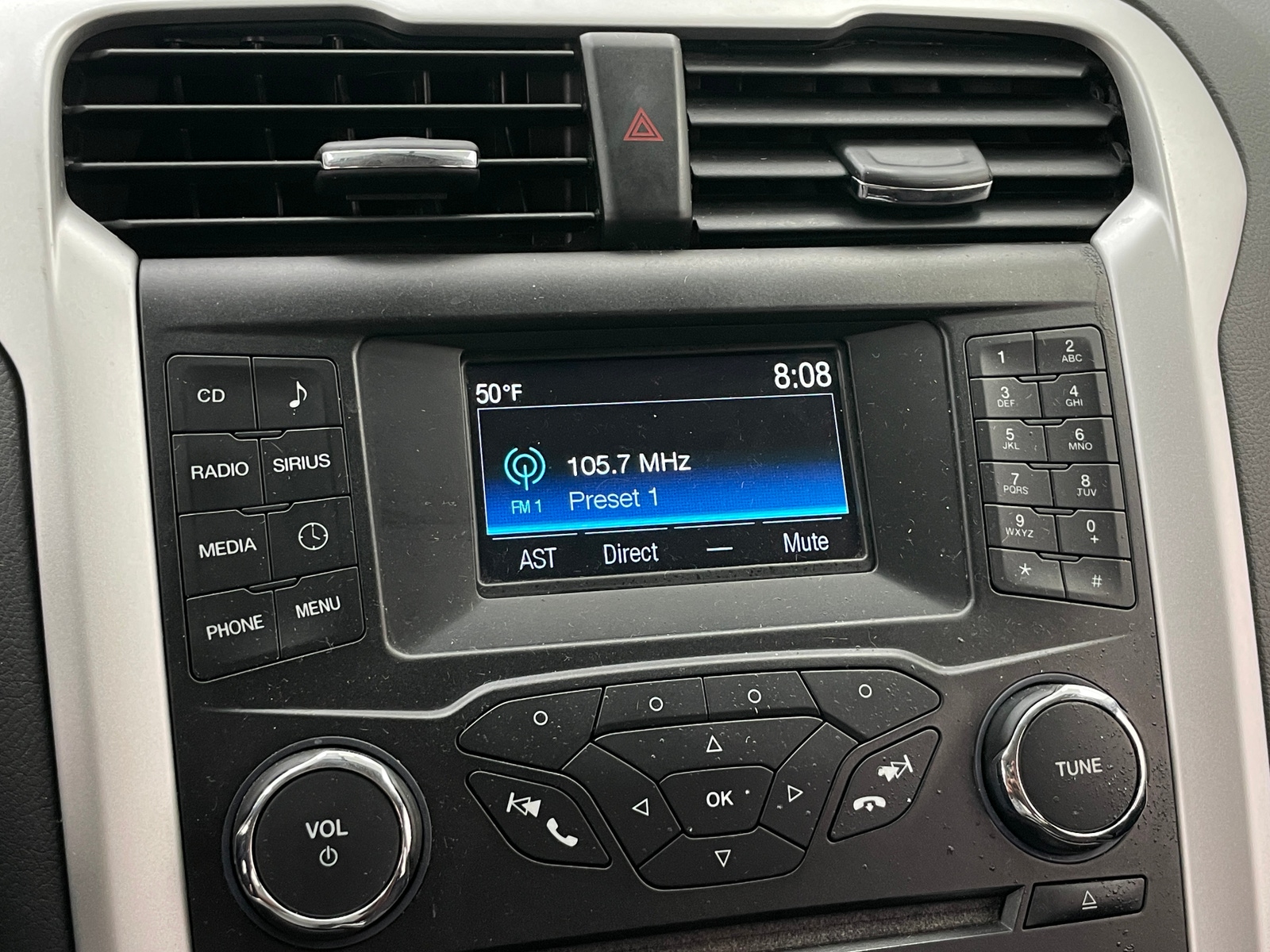 Thumbnail: 2014 Ford Fusion - 4