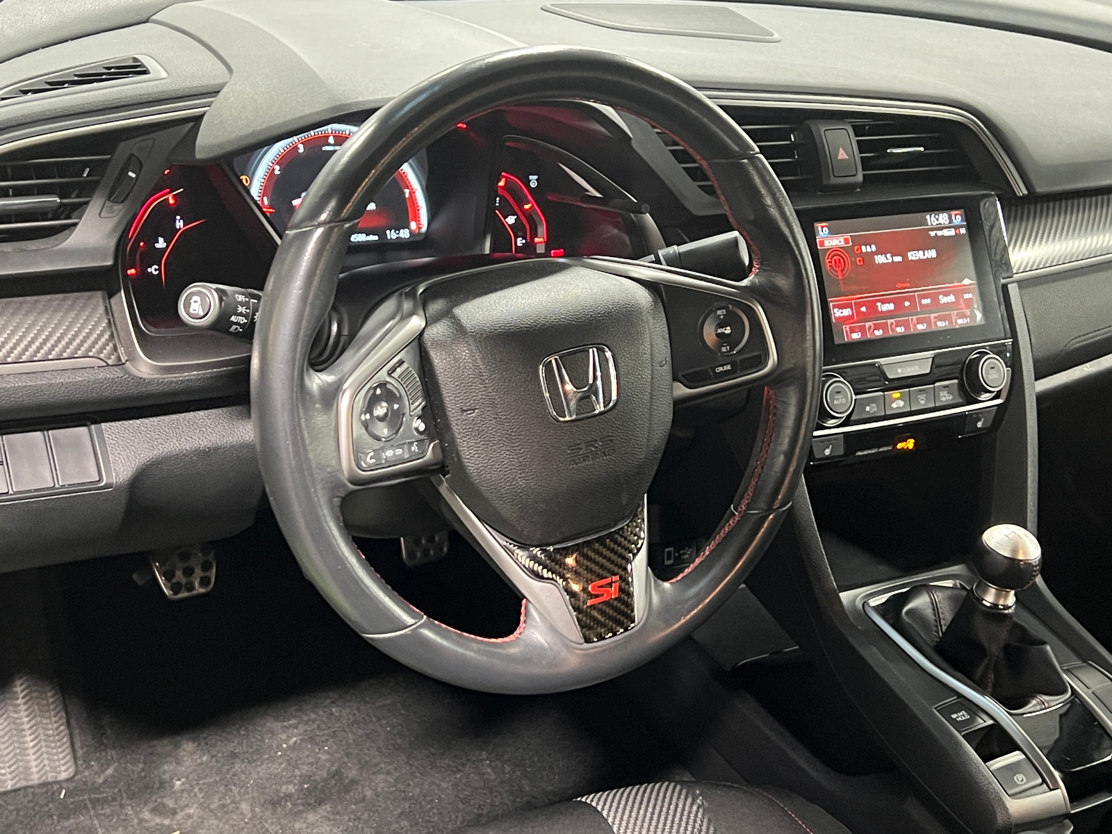 Thumbnail: 2017 Honda Civic - 4