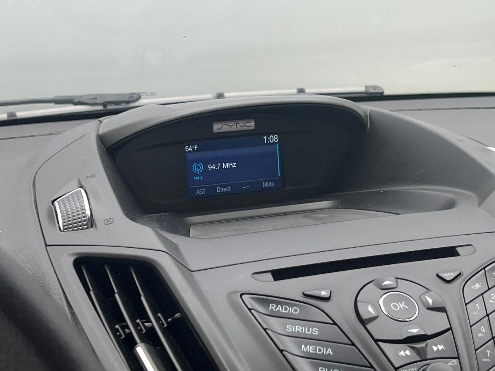 Thumbnail: 2015 Ford Escape - 4