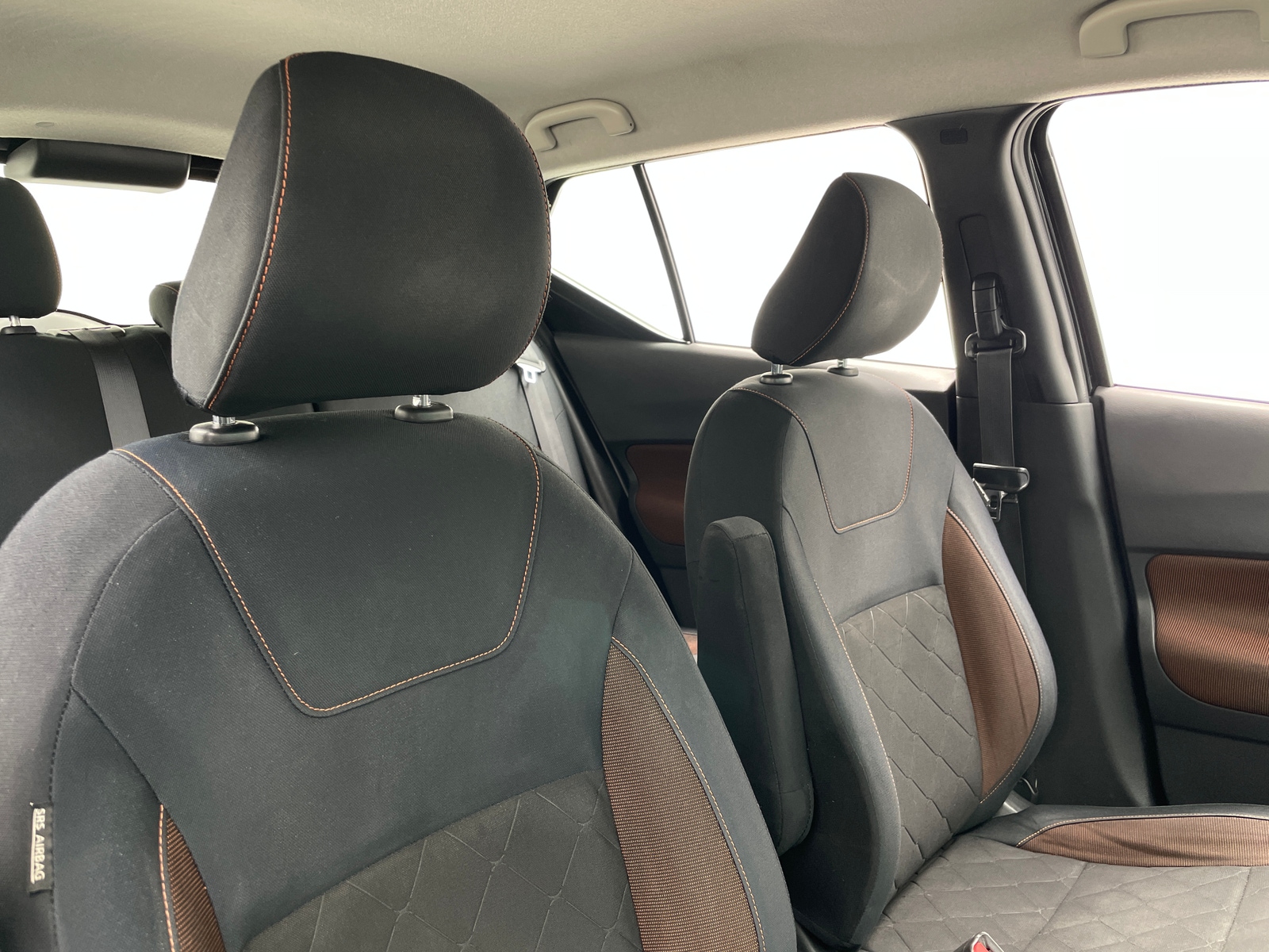 Thumbnail: 2018 Nissan Kicks - 2