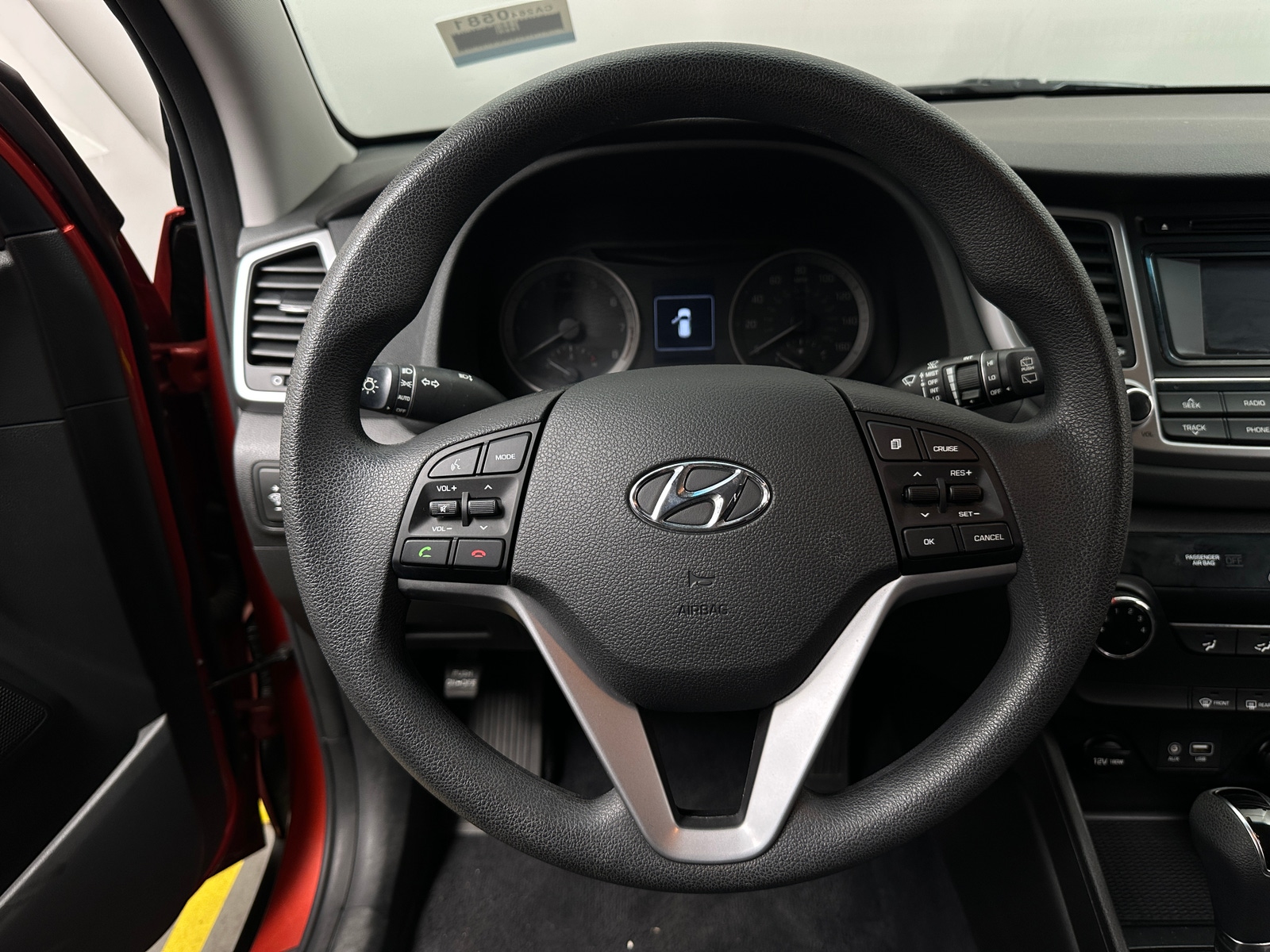 Thumbnail: 2017 Hyundai Tucson - 5