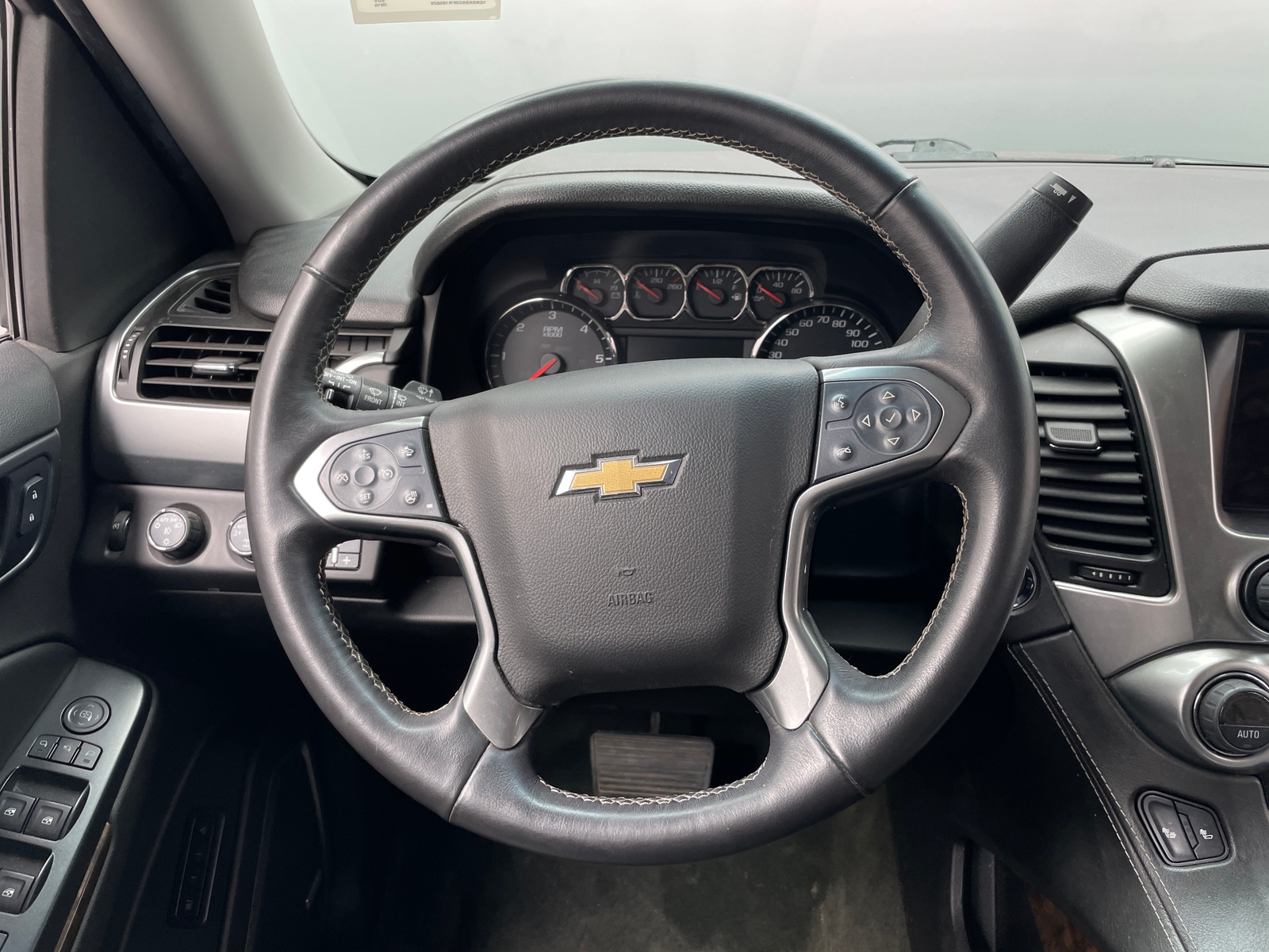 Thumbnail: 2015 Chevrolet Tahoe - 4