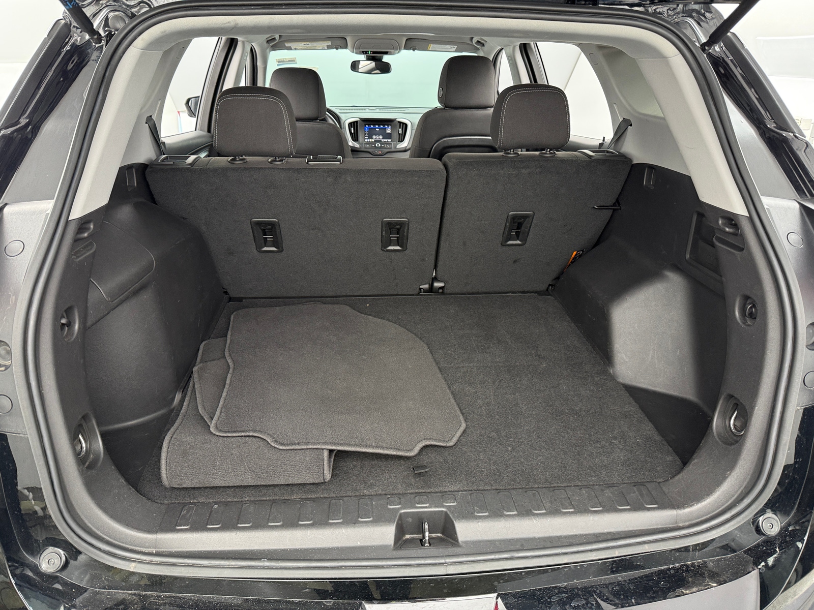 Thumbnail: 2024 GMC Terrain - 7