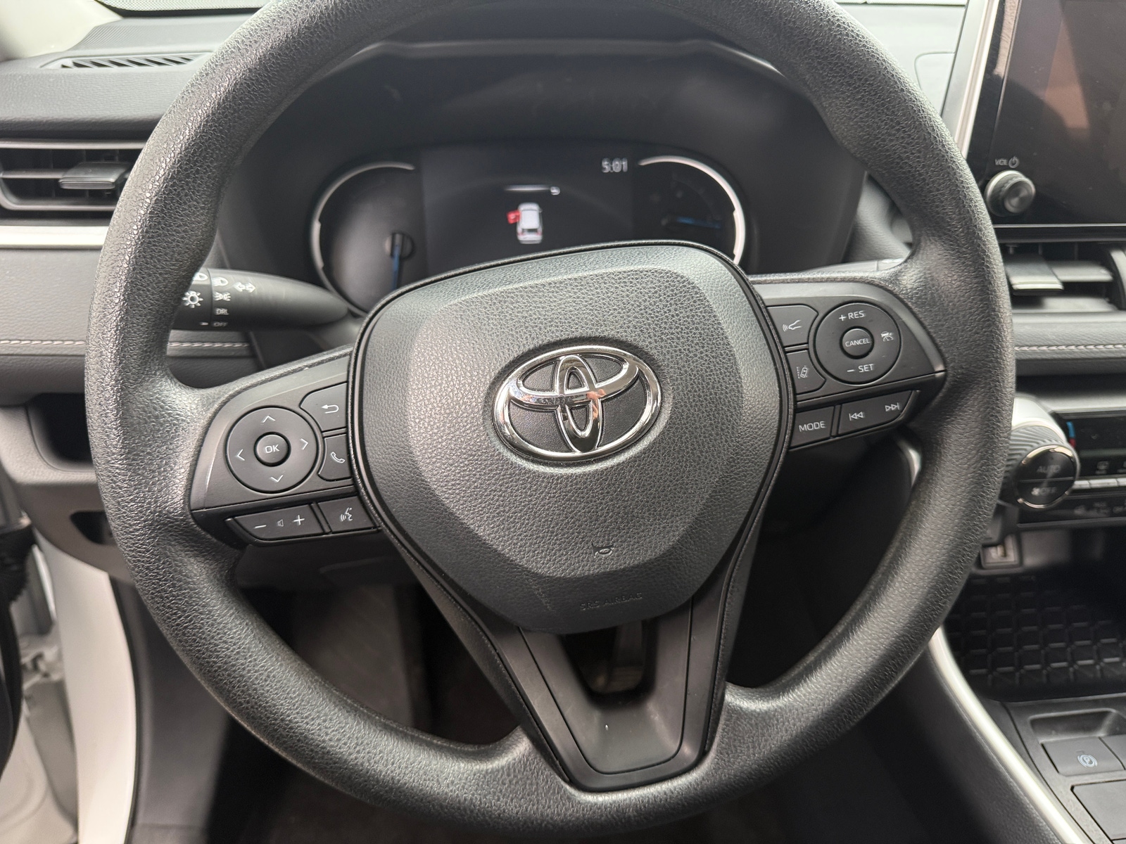 Thumbnail: 2025 Toyota RAV4 - 5