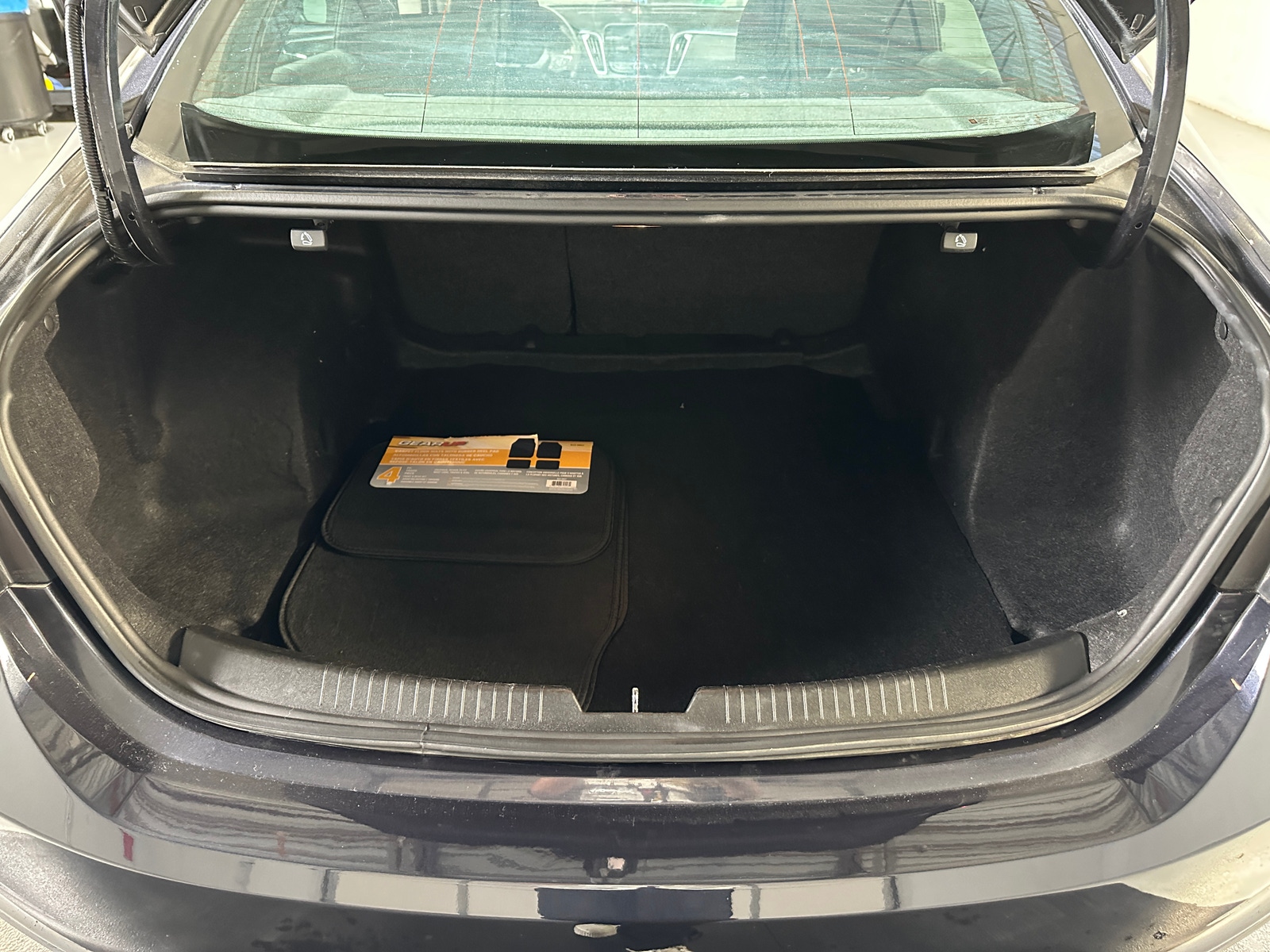 Thumbnail: 2023 Chevrolet Malibu - 7