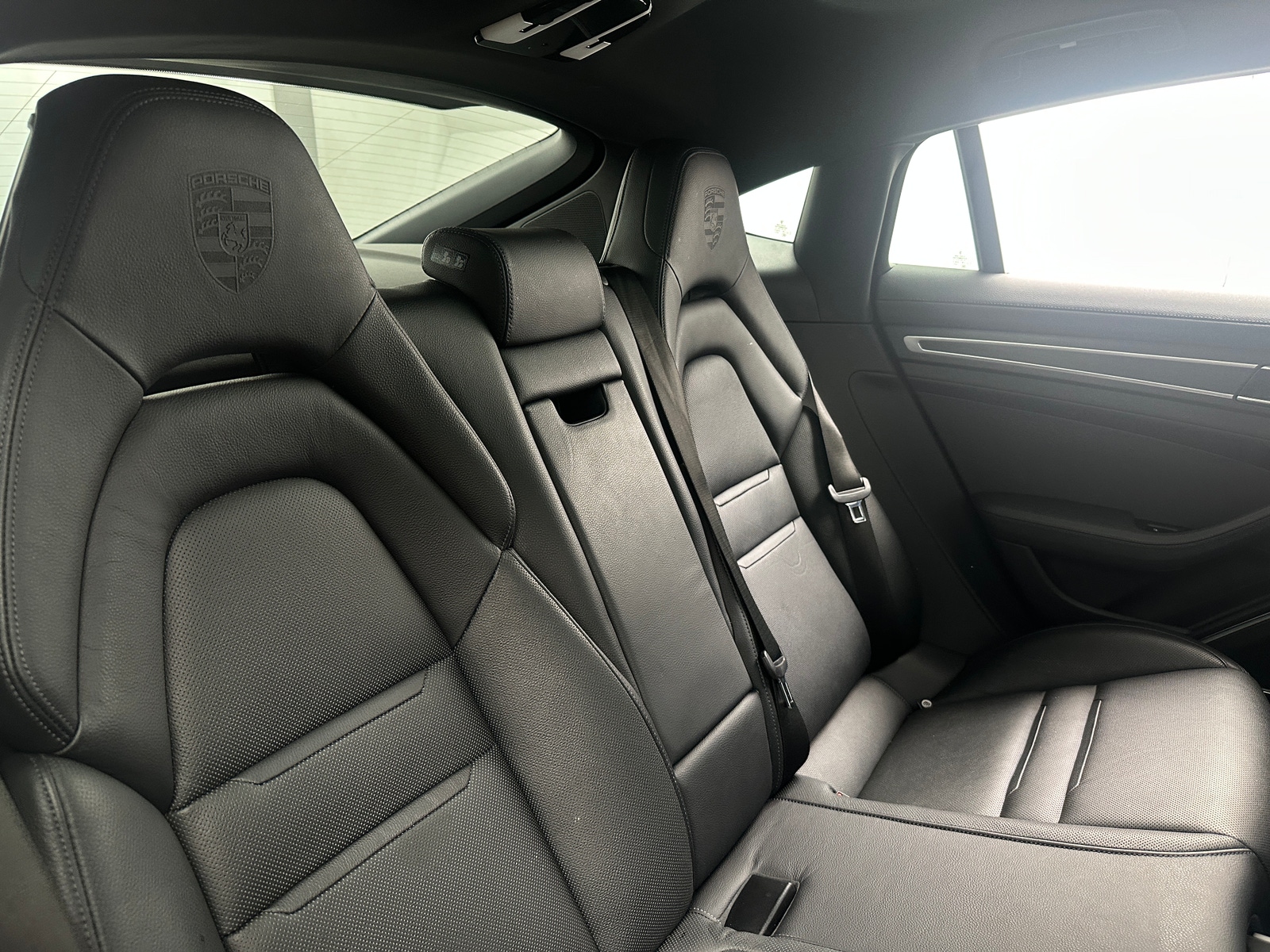 Thumbnail: 2022 Porsche Panamera - 5