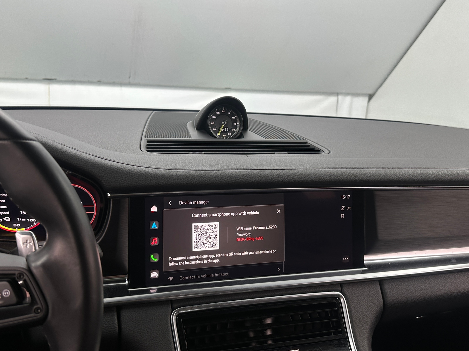 Thumbnail: 2022 Porsche Panamera - 3